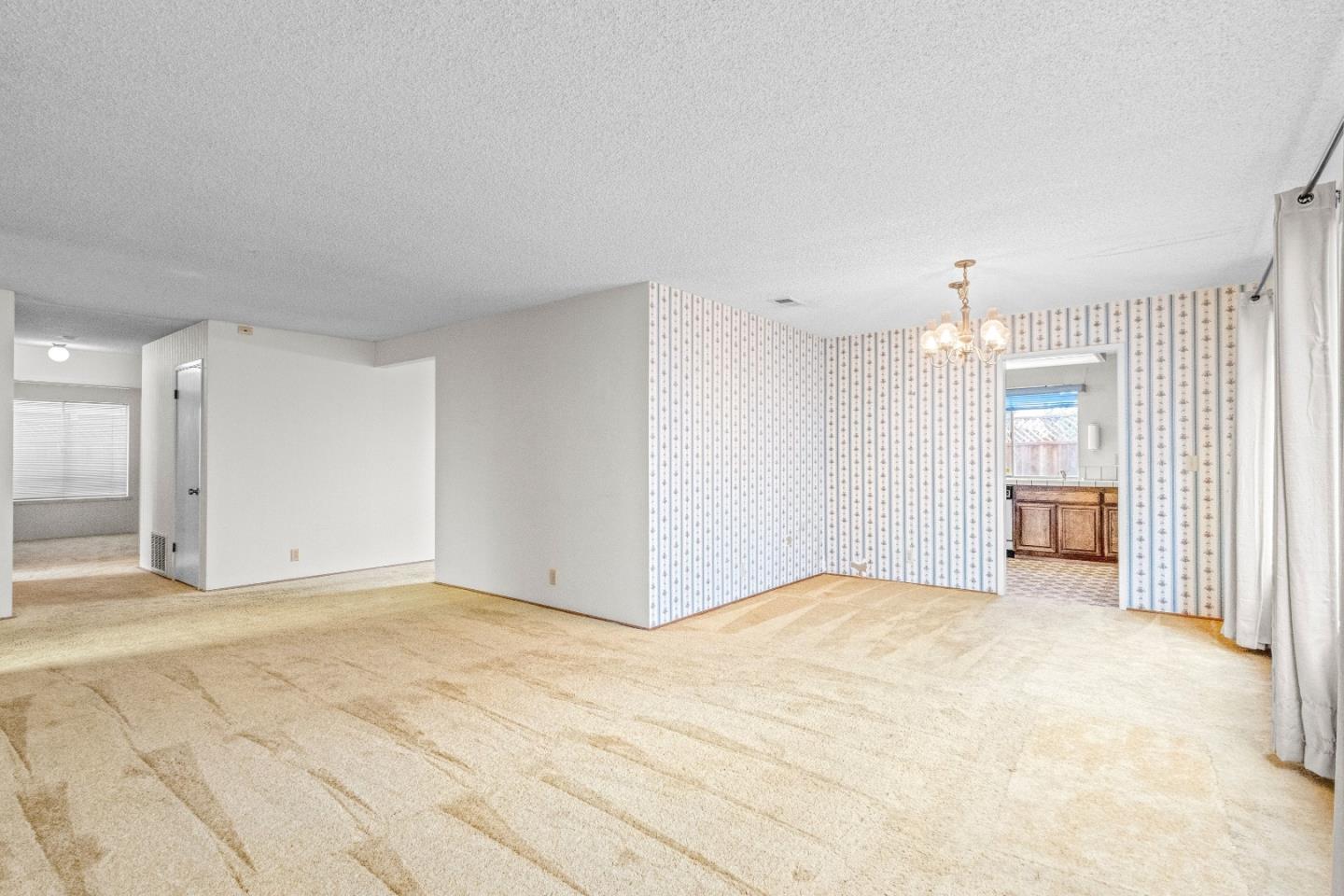 Detail Gallery Image 7 of 39 For 293 Keeler Ct, San Jose,  CA 95139 - 4 Beds | 2 Baths