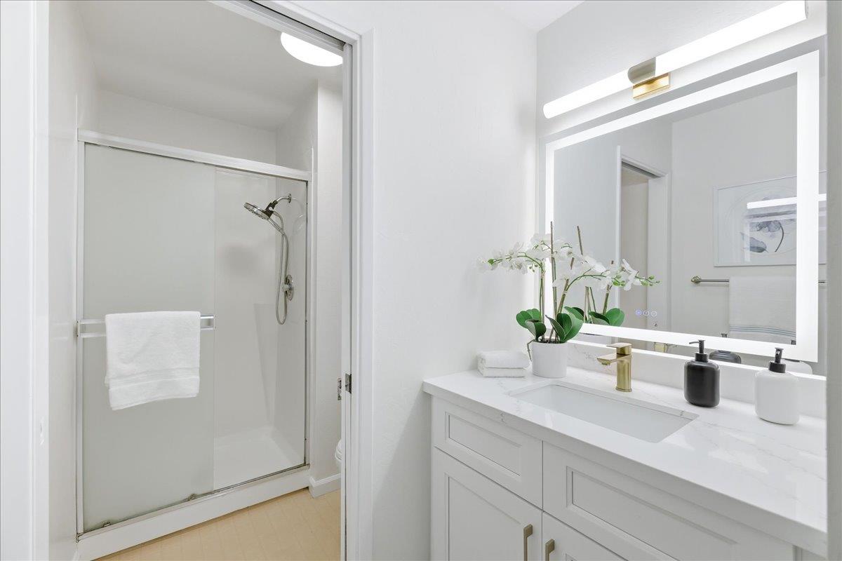 Photo #5: ML82043482 Listing: Photo #5