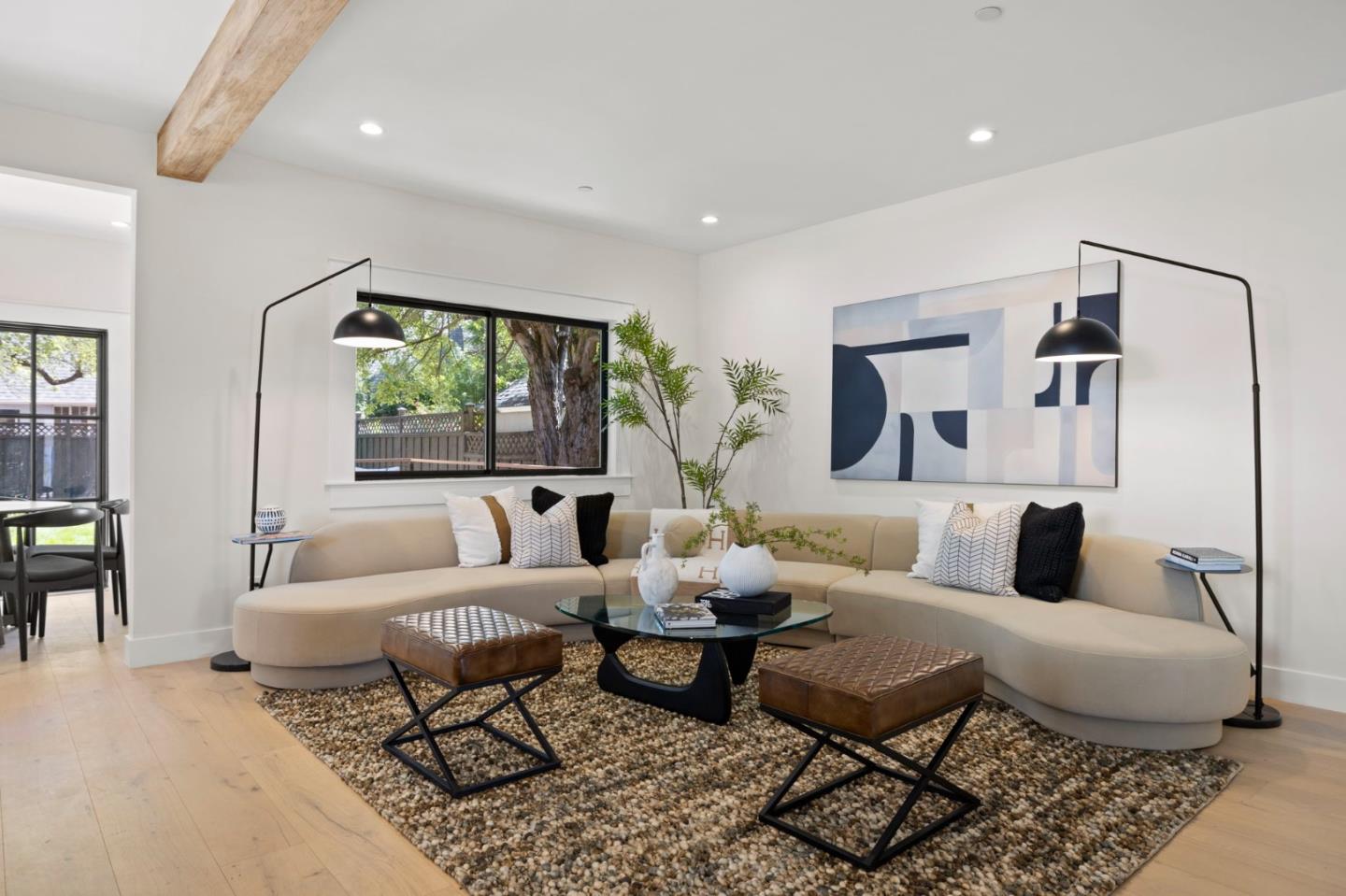 Detail Gallery Image 10 of 60 For 1117 Palm Dr, Burlingame,  CA 94010 - 4 Beds | 3 Baths