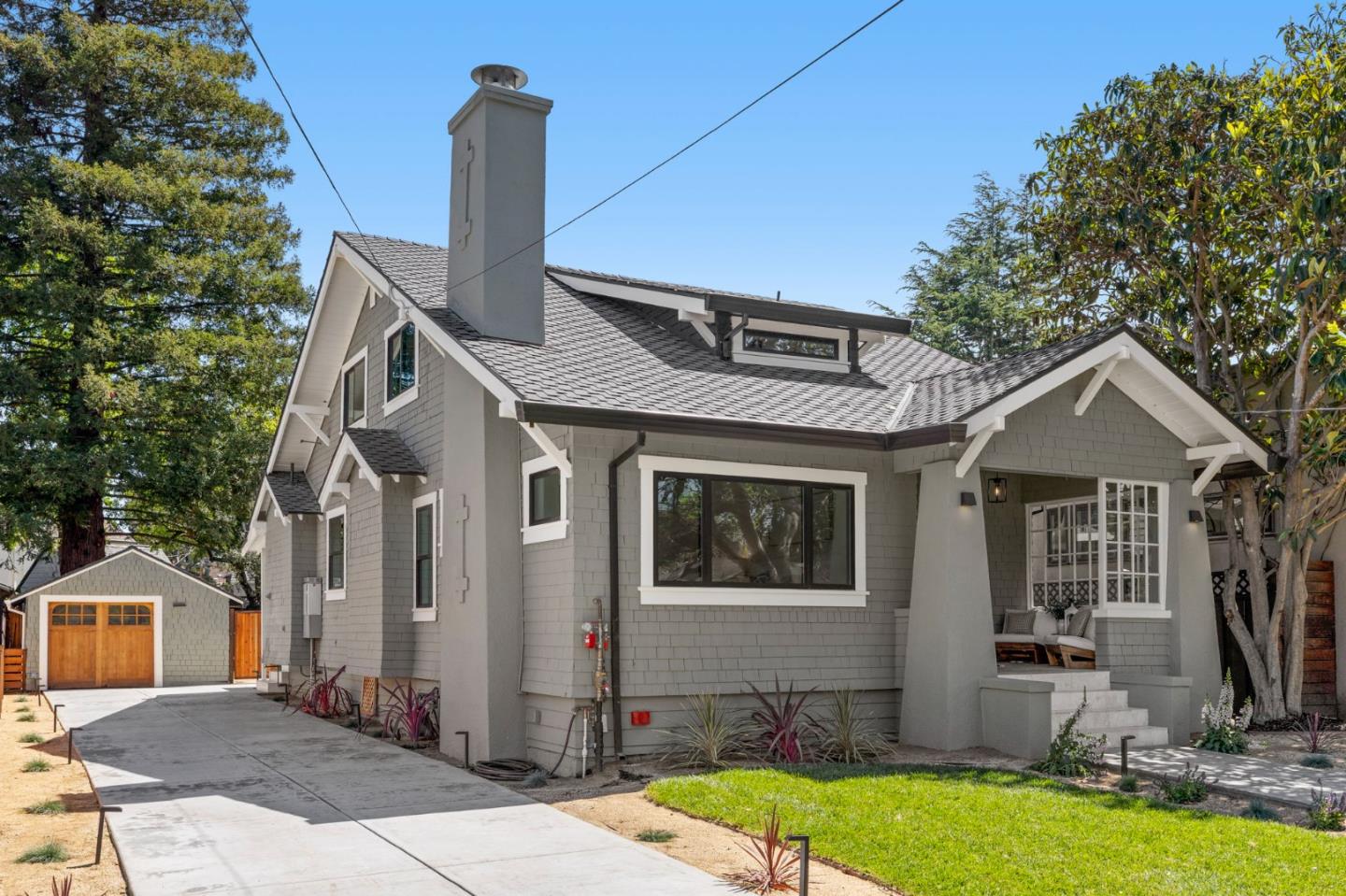 Detail Gallery Image 3 of 60 For 1117 Palm Dr, Burlingame,  CA 94010 - 4 Beds | 3 Baths