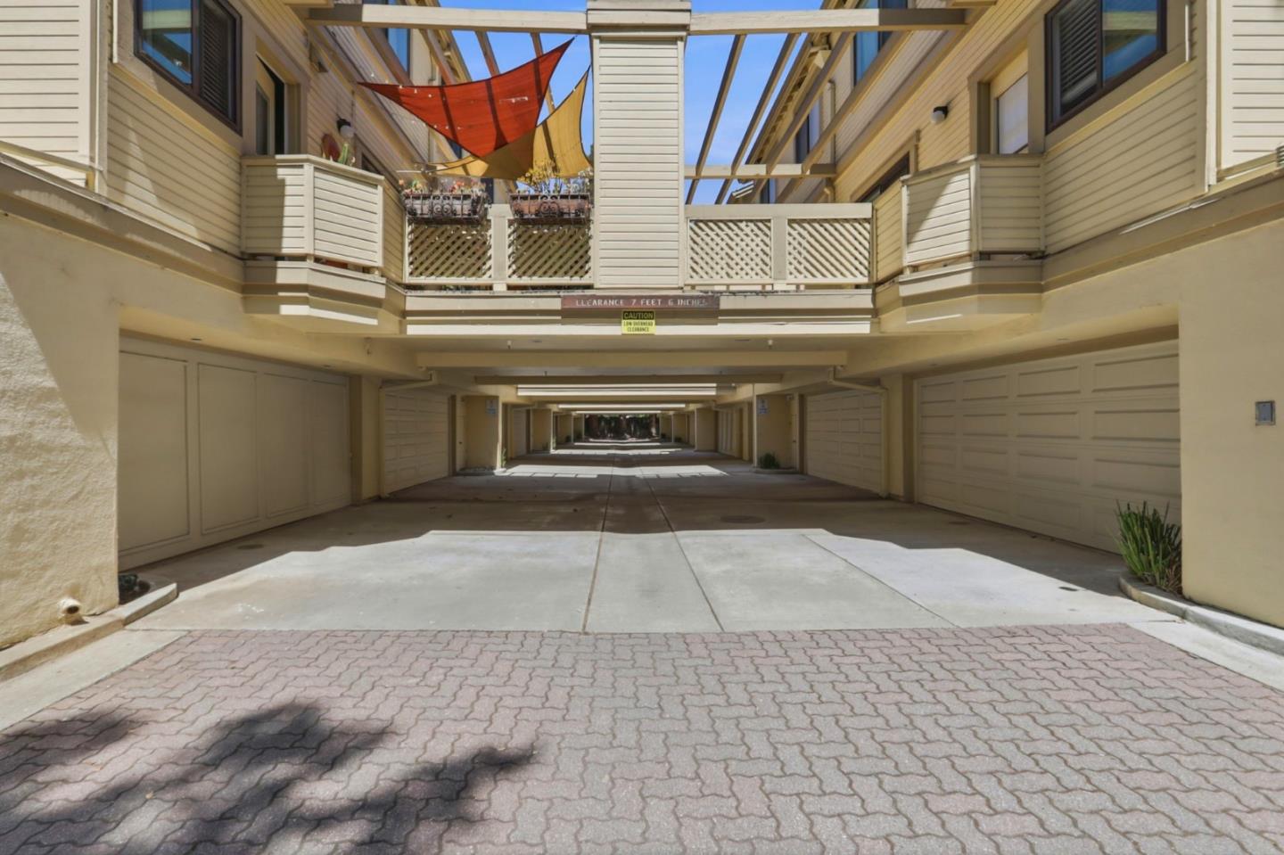 Detail Gallery Image 38 of 38 For 979 La Mesa Ter #APT D,  Sunnyvale,  CA 94086 - 2 Beds | 1 Baths