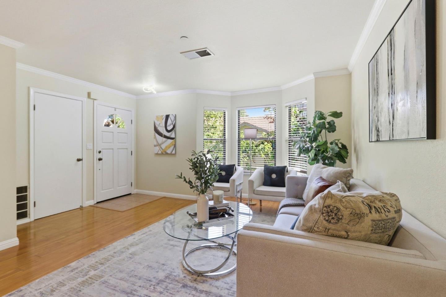 Photo #6: ML82043484 Listing: Photo #6