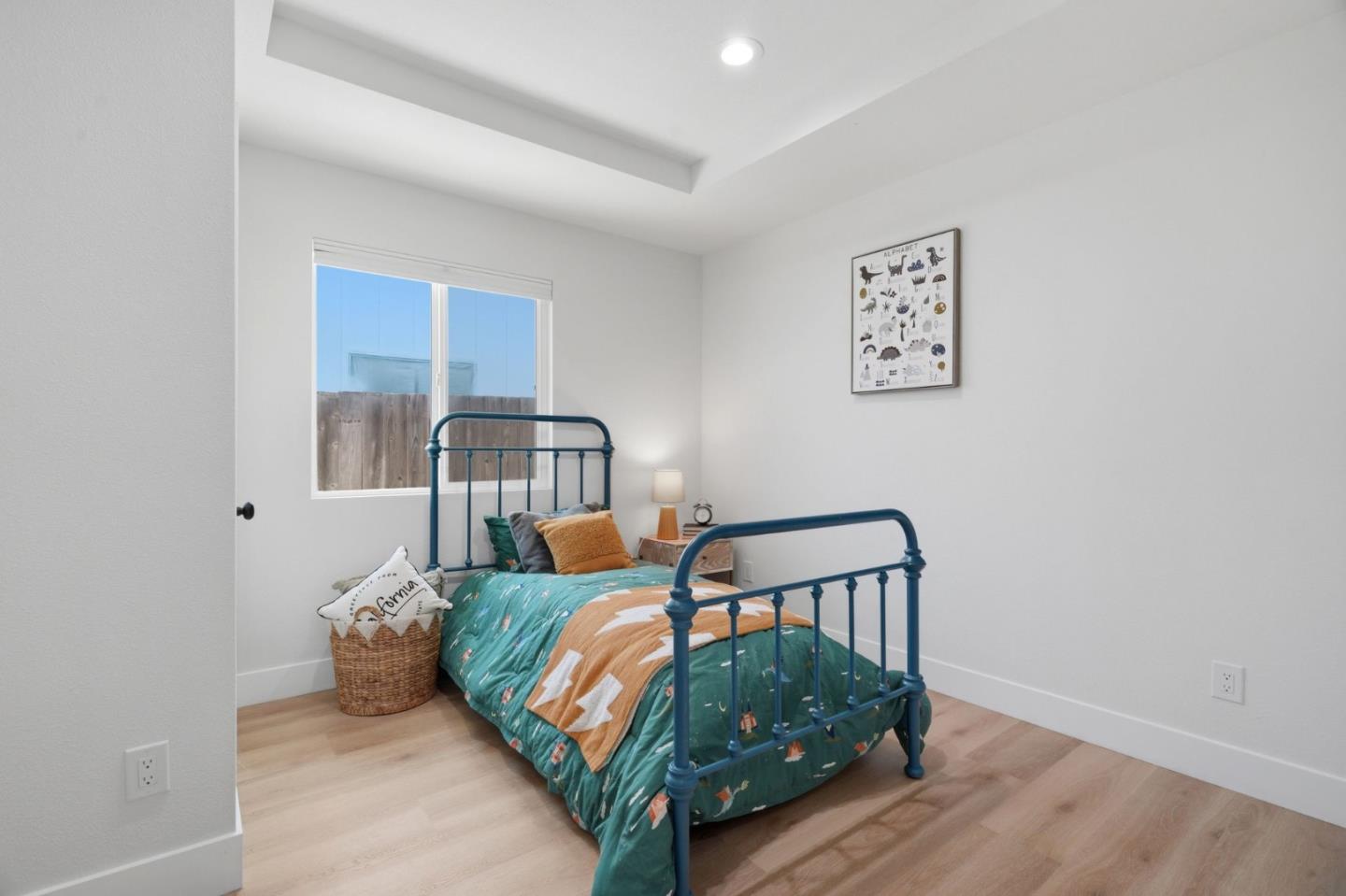 Detail Gallery Image 18 of 41 For 2512 N Amethyst Dr, Santa Clara,  CA 95051 - 5 Beds | 3 Baths