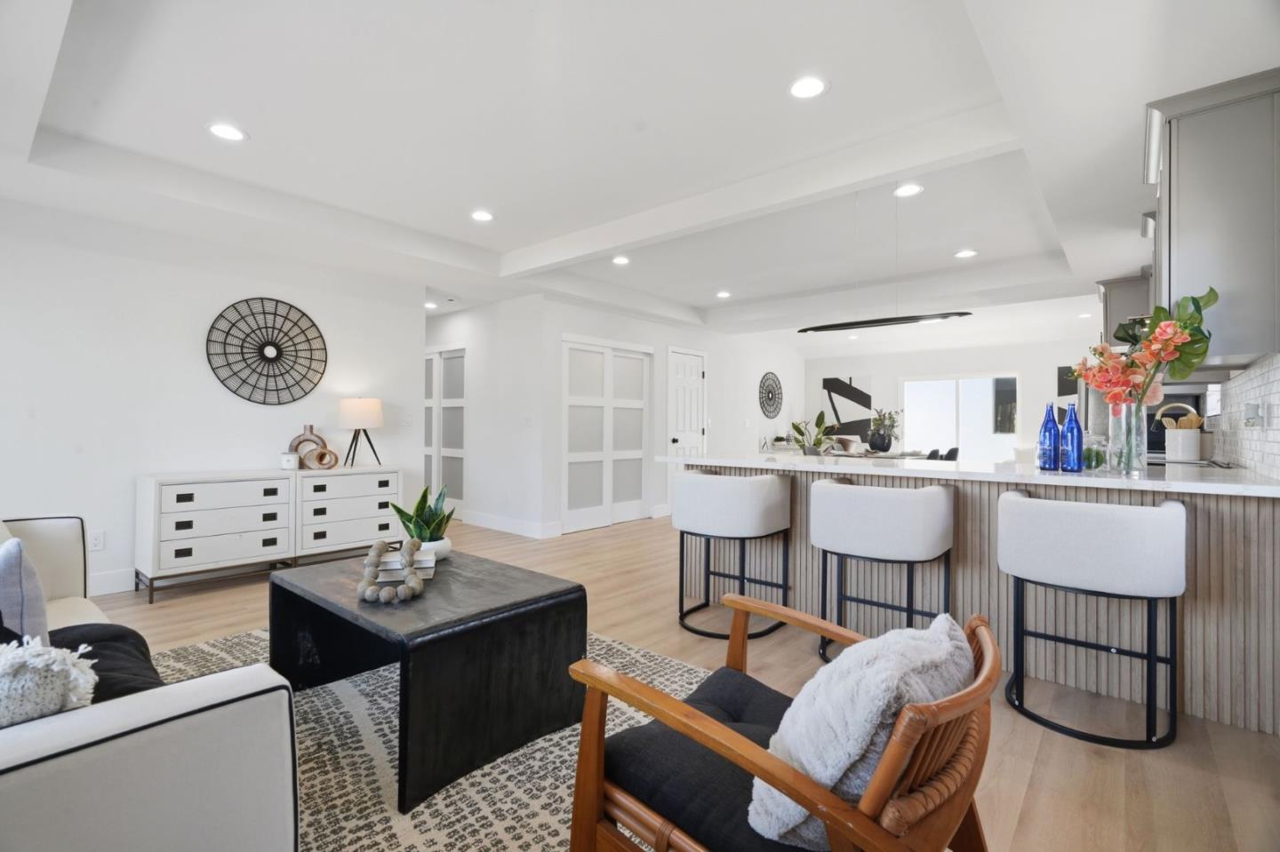 Detail Gallery Image 8 of 41 For 2512 N Amethyst Dr, Santa Clara,  CA 95051 - 5 Beds | 3 Baths