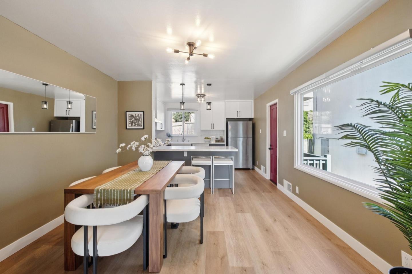 Detail Gallery Image 12 of 46 For 45 Forest Grove Dr, Daly City,  CA 94015 - 3 Beds | 1/1 Baths