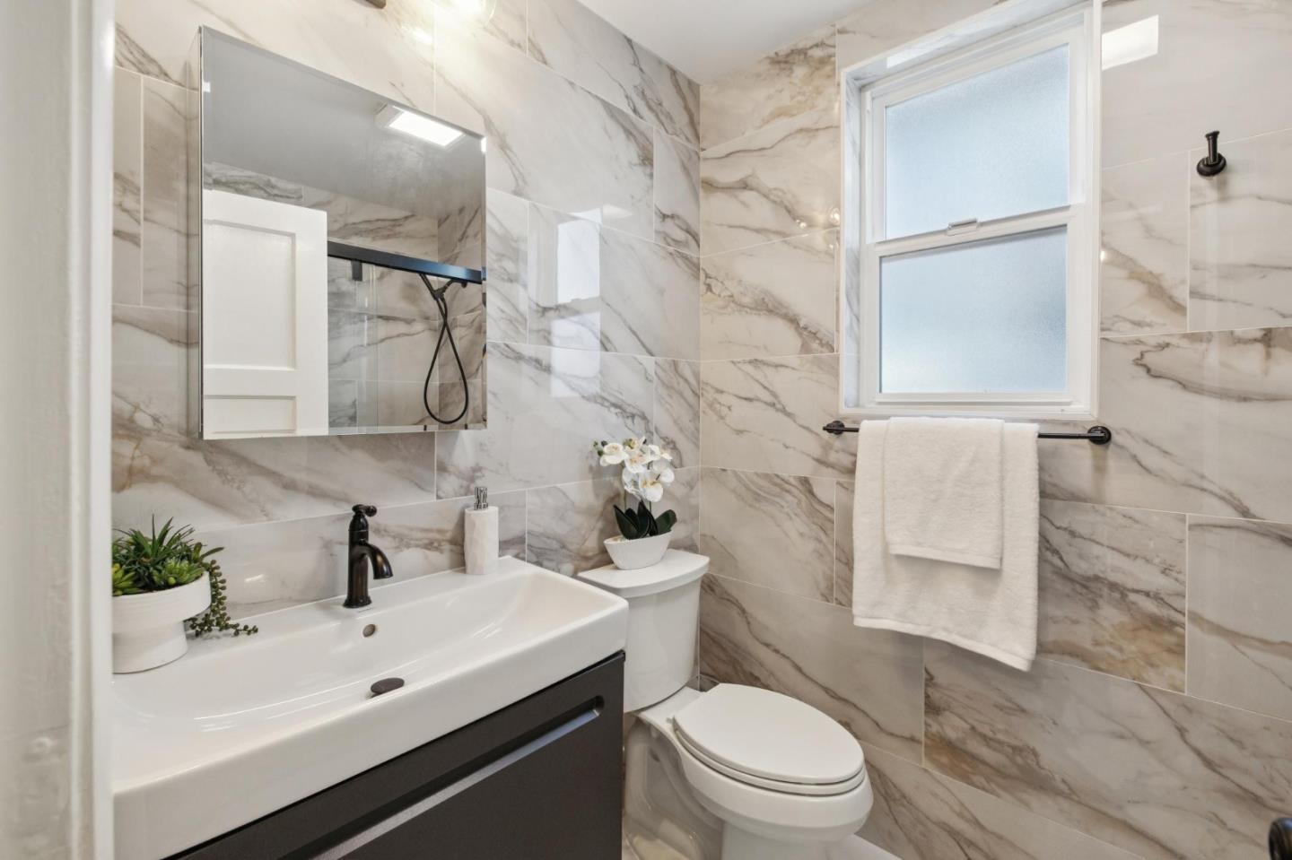 Detail Gallery Image 24 of 46 For 45 Forest Grove Dr, Daly City,  CA 94015 - 3 Beds | 1/1 Baths