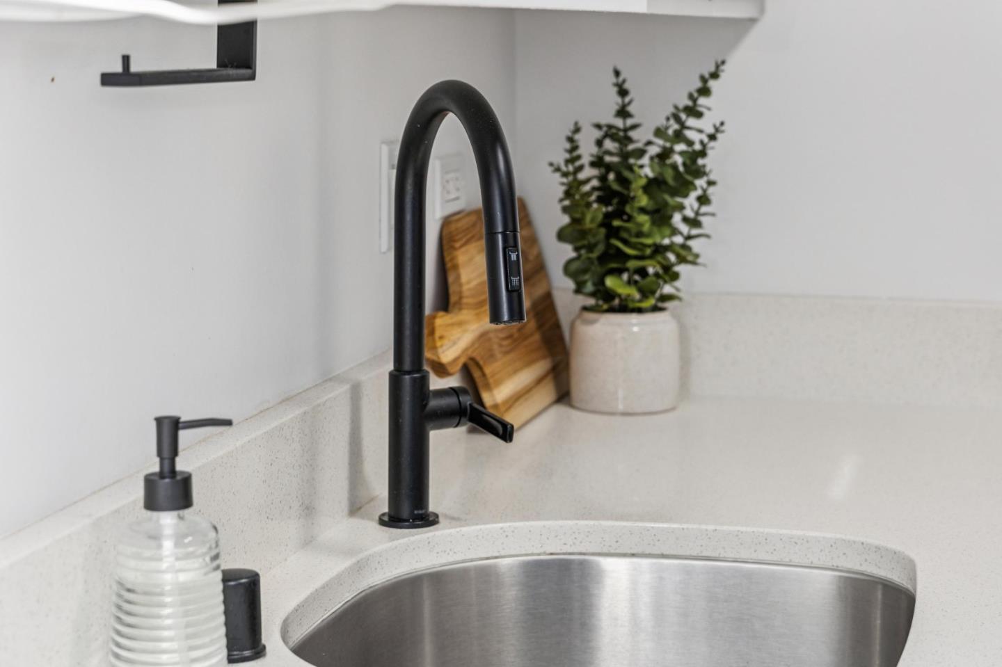 Photo #10: ML82043490 Listing: Photo #10