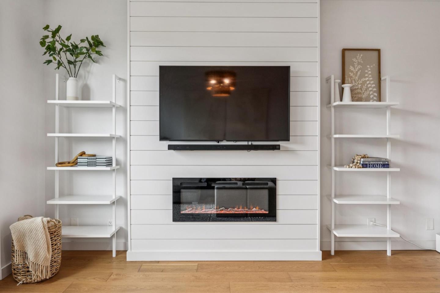 Photo #3: ML82043490 Listing: Photo #3