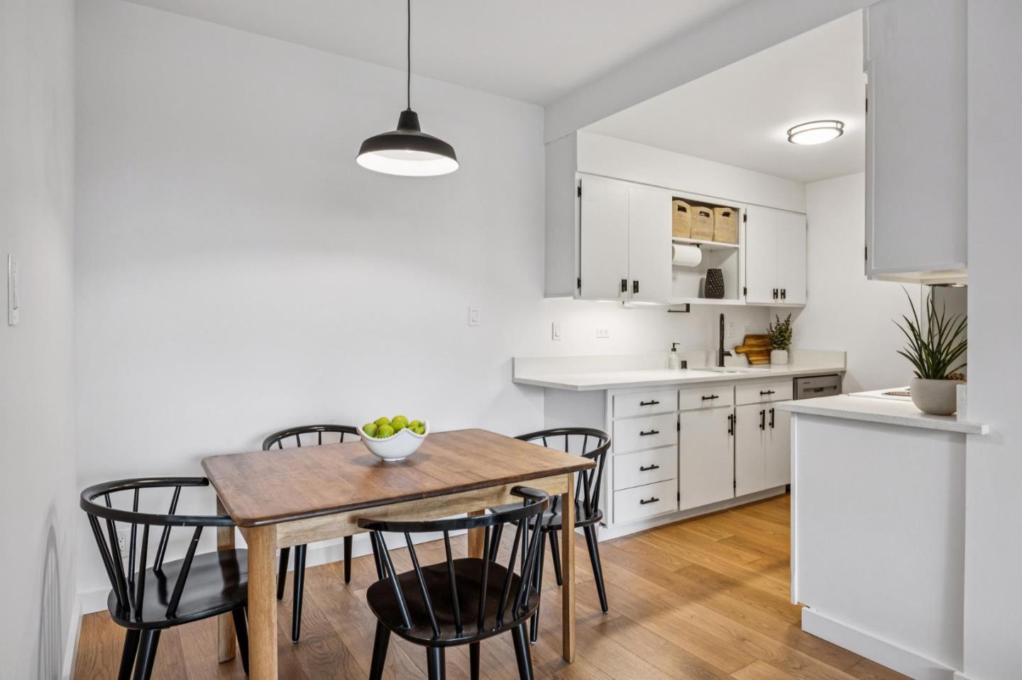 Photo #8: ML82043490 Listing: Photo #8