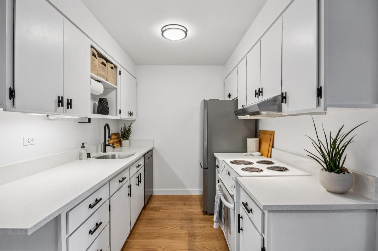 Photo #9: ML82043490 Listing: Photo #9