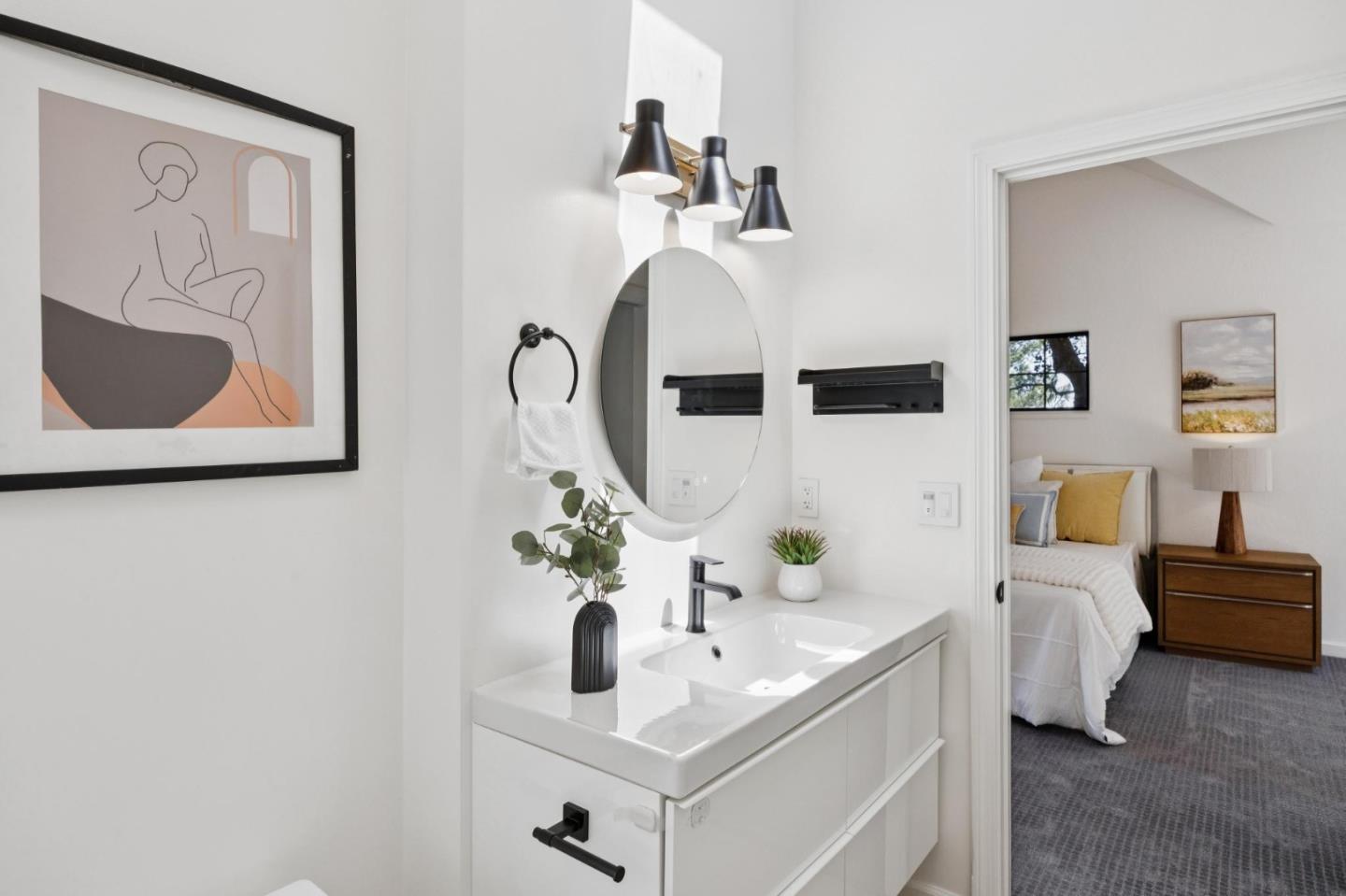 Detail Gallery Image 24 of 31 For 164 Springdale Way, Redwood City,  CA 94062 - 4 Beds | 4 Baths