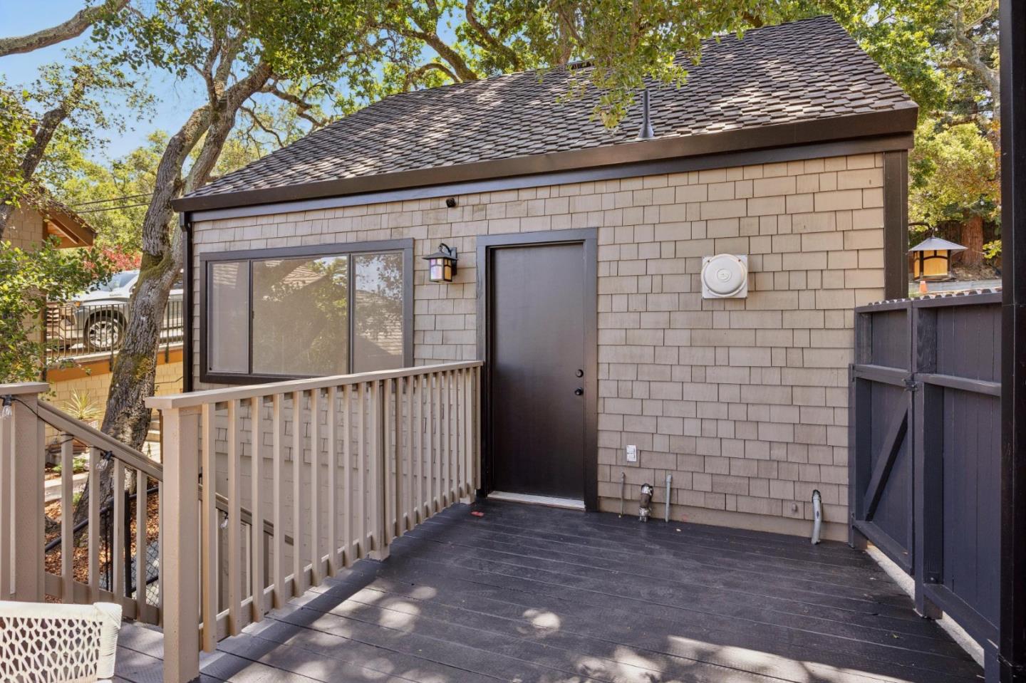 Detail Gallery Image 25 of 31 For 164 Springdale Way, Redwood City,  CA 94062 - 4 Beds | 4 Baths