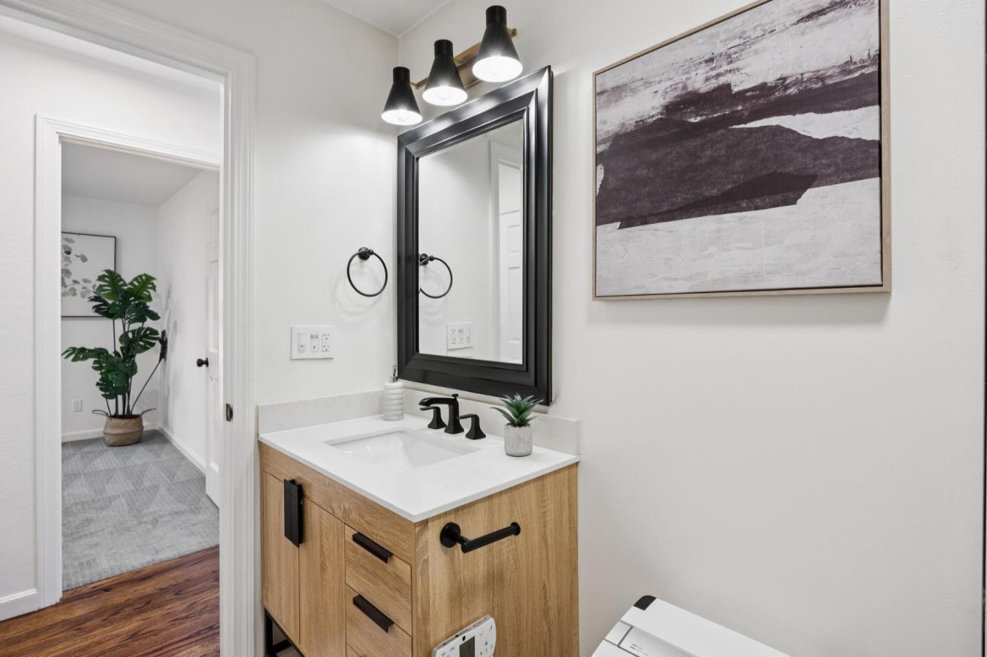 Detail Gallery Image 9 of 31 For 164 Springdale Way, Redwood City,  CA 94062 - 4 Beds | 4 Baths