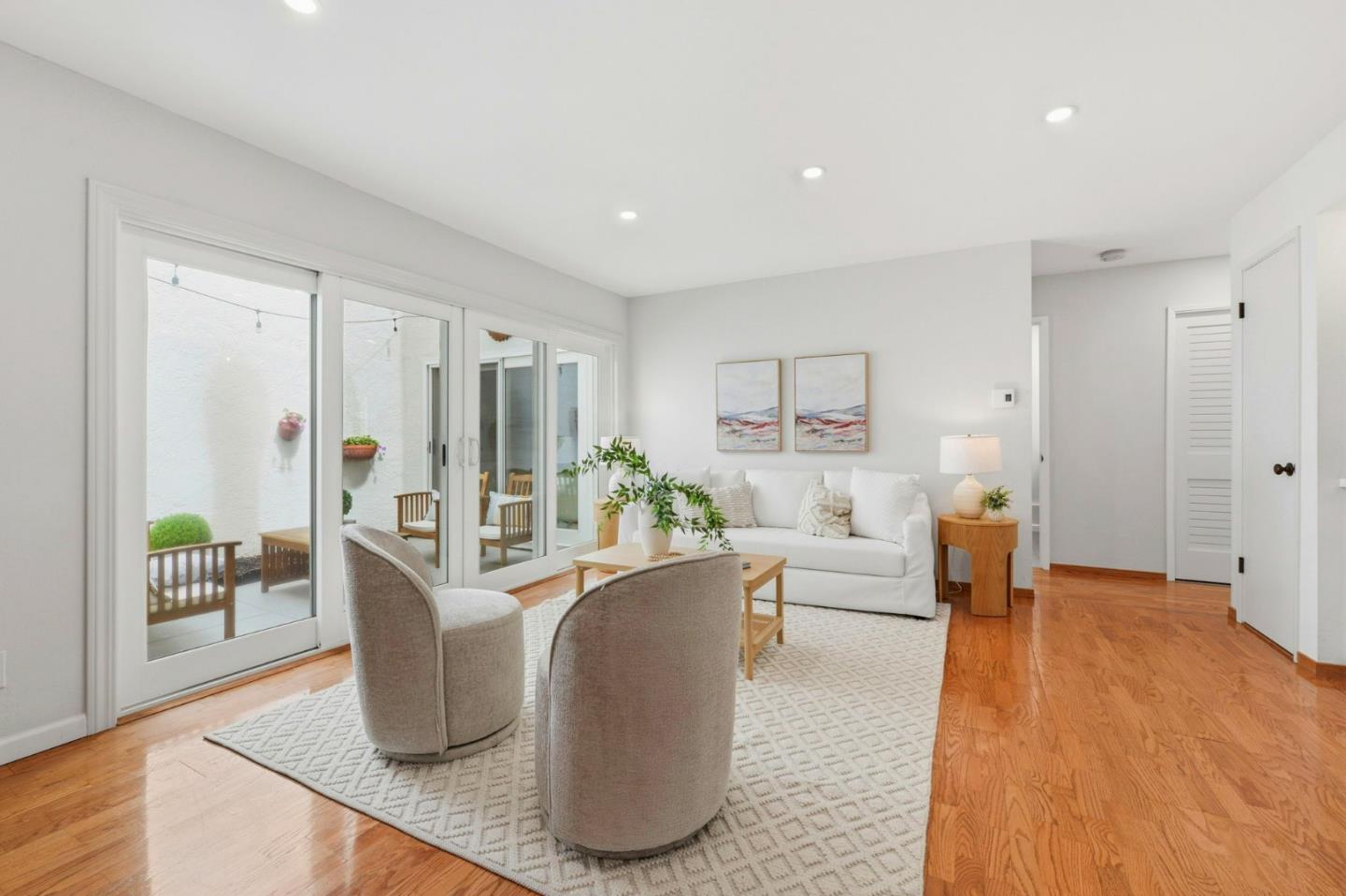 Photo #3: ML82043494 Listing: Photo #3