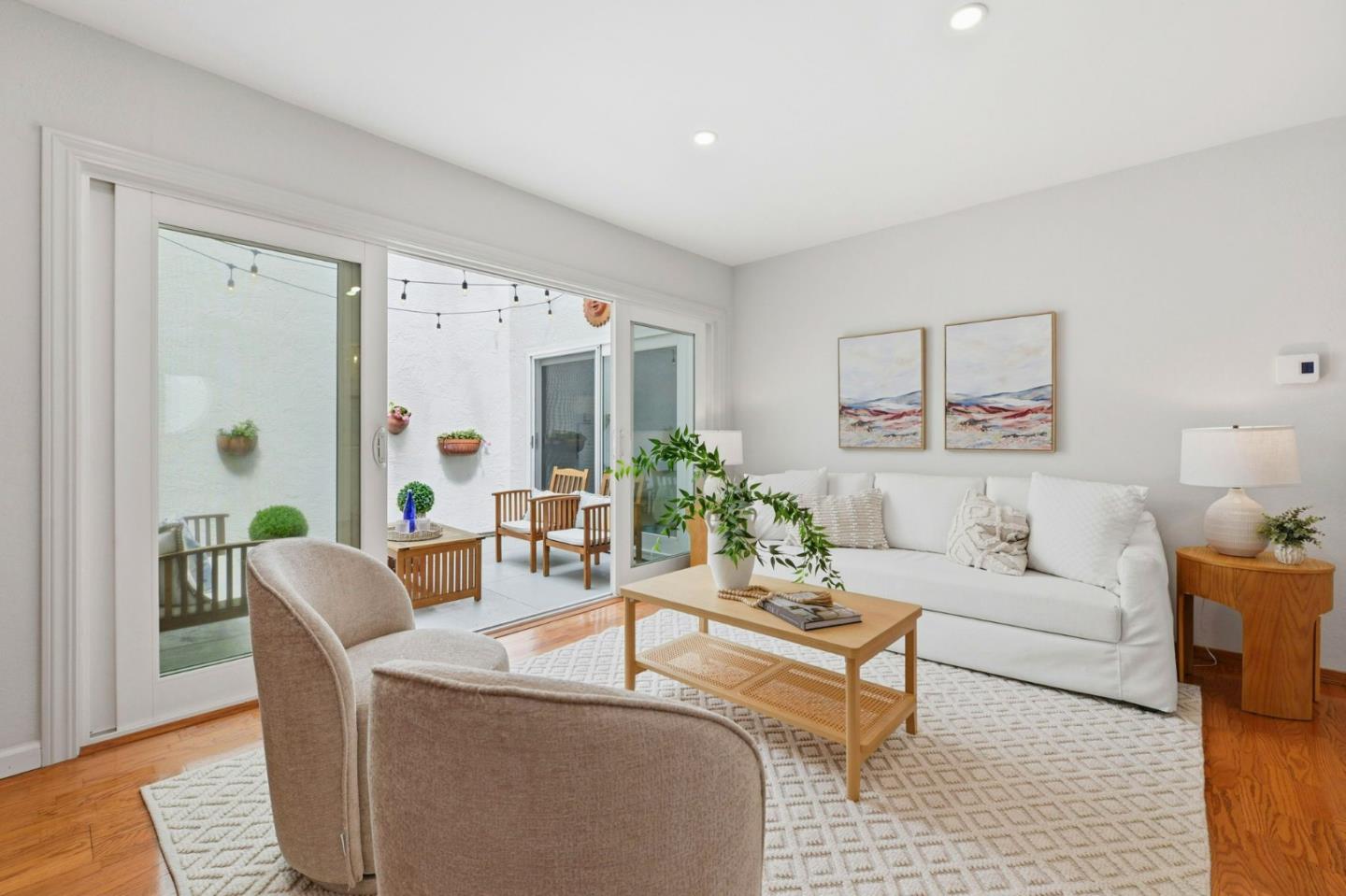 Photo #4: ML82043494 Listing: Photo #4