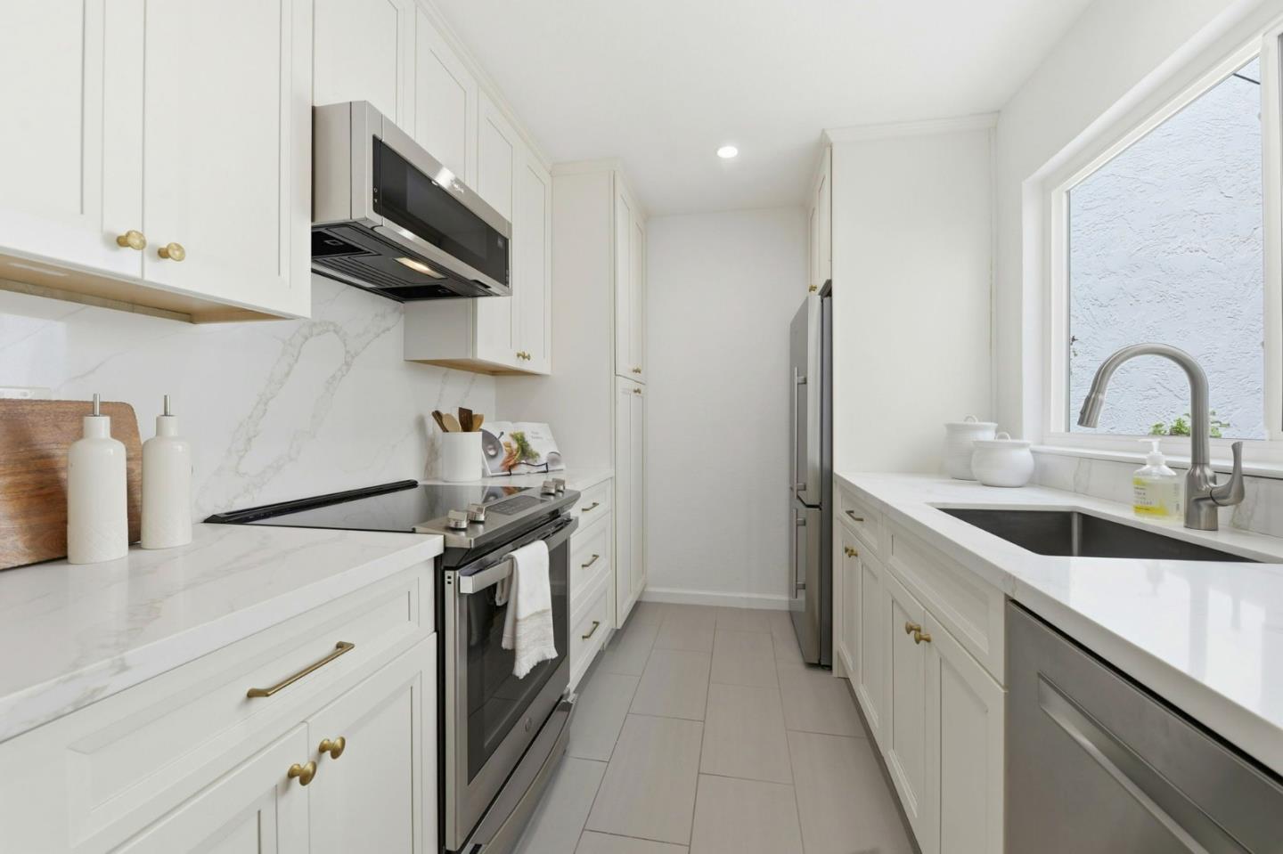 Photo #7: ML82043494 Listing: Photo #7