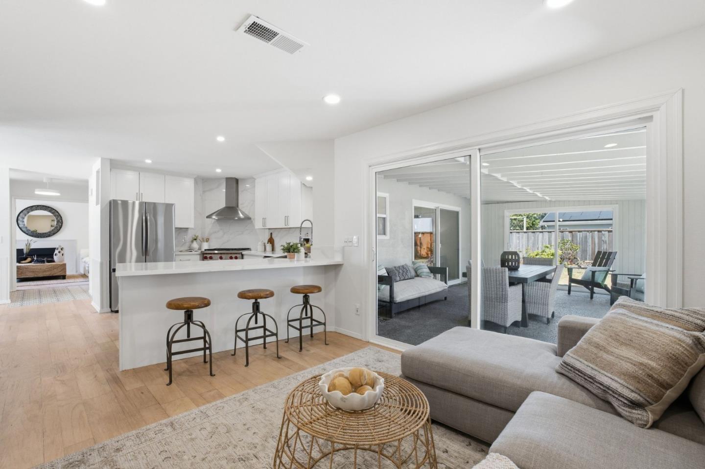 Detail Gallery Image 17 of 83 For 150 Tiller Ct, Half Moon Bay,  CA 94019 - 3 Beds | 2 Baths