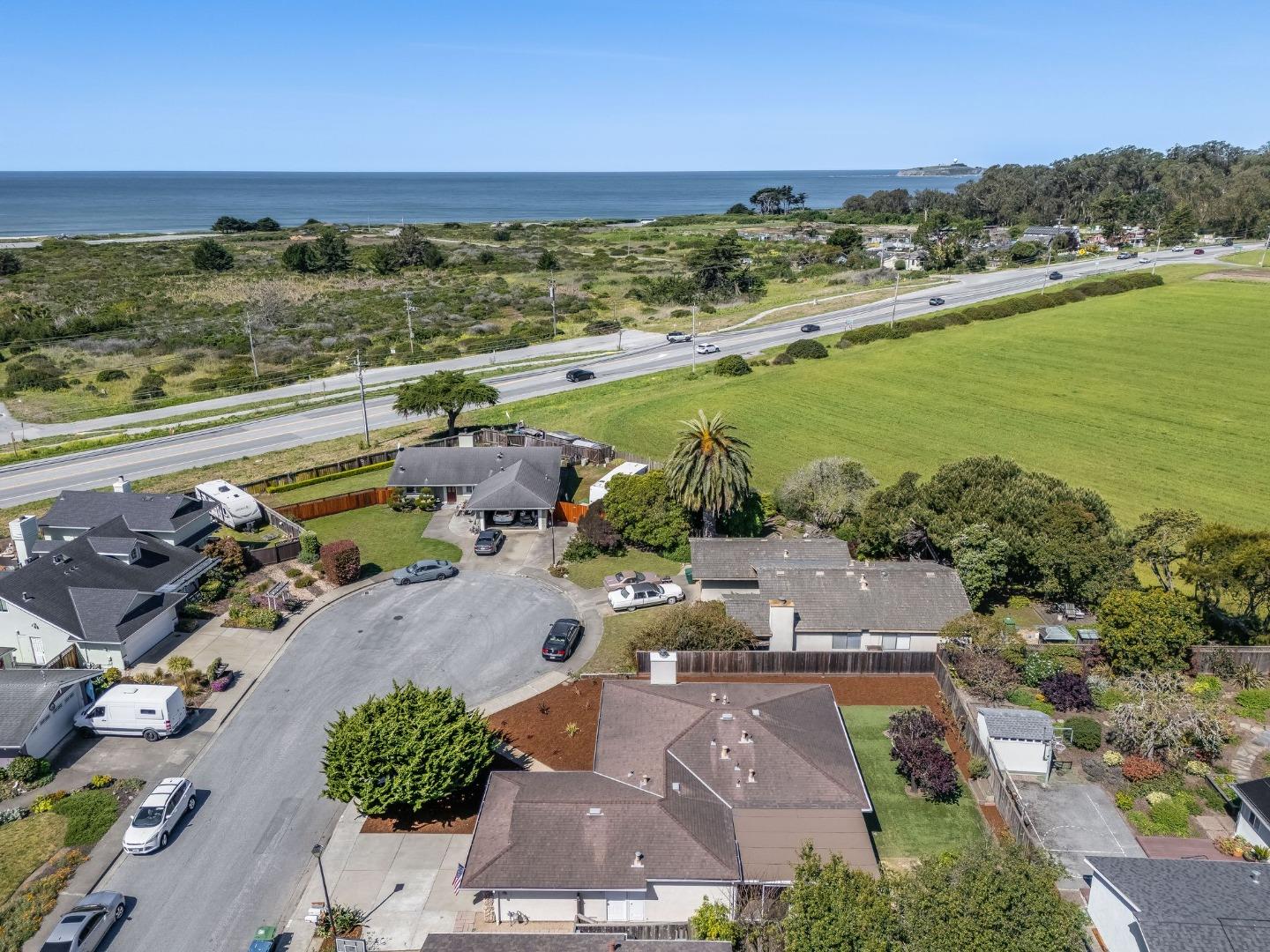 Detail Gallery Image 77 of 83 For 150 Tiller Ct, Half Moon Bay,  CA 94019 - 3 Beds | 2 Baths