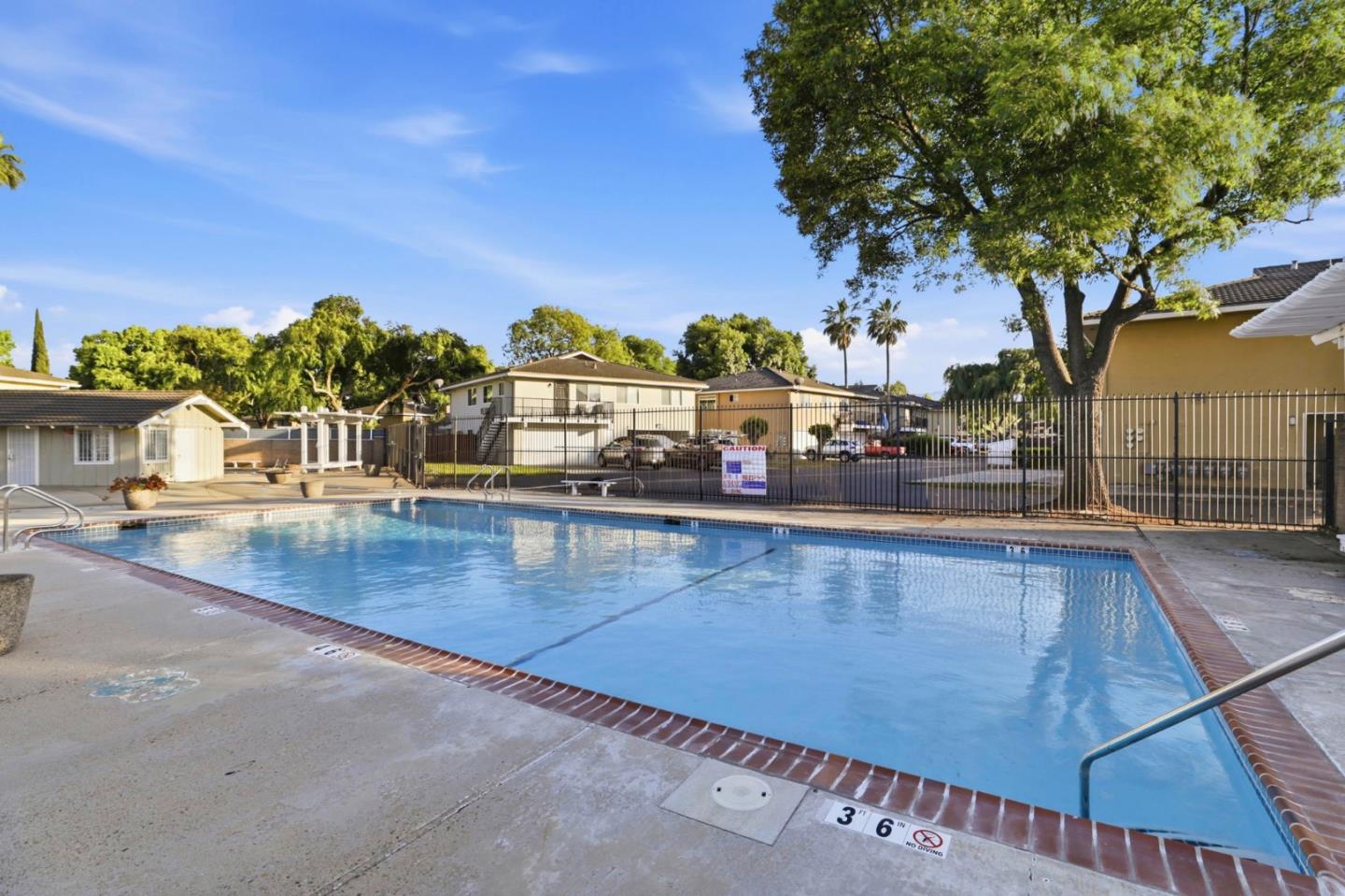 Detail Gallery Image 24 of 26 For 812 Blossom Hill Rd #2,  San Jose,  CA 95123 - 2 Beds | 1 Baths