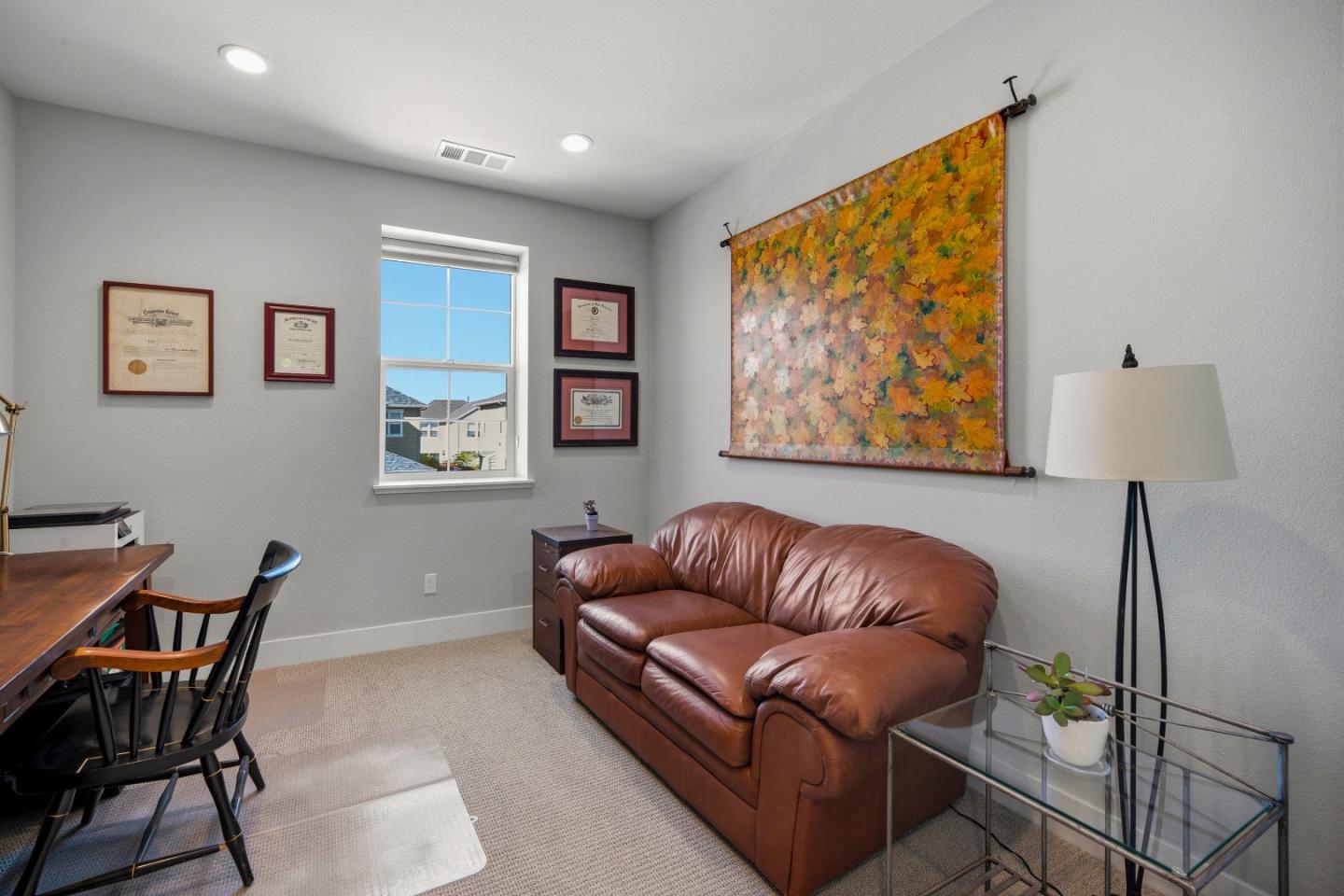 Detail Gallery Image 21 of 44 For 266 Sandy Gulch Dr, Marina,  CA 93933 - 3 Beds | 2/1 Baths