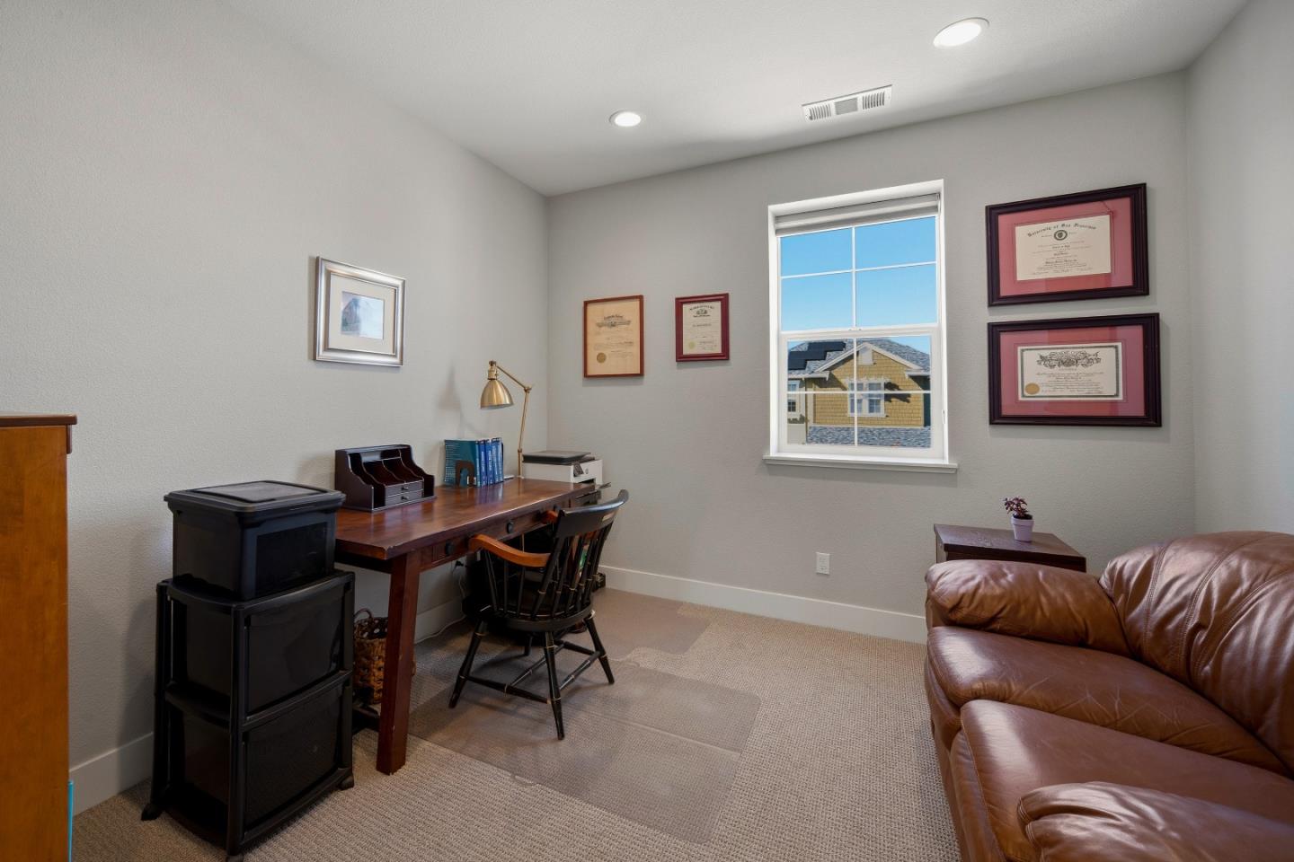 Detail Gallery Image 22 of 44 For 266 Sandy Gulch Dr, Marina,  CA 93933 - 3 Beds | 2/1 Baths