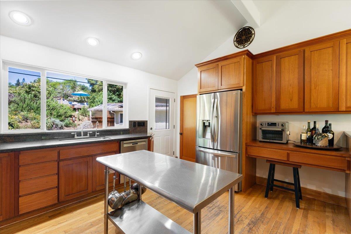 Detail Gallery Image 11 of 45 For 11 Eureka Canyon Rd, Corralitos,  CA 95076 - 3 Beds | 2 Baths