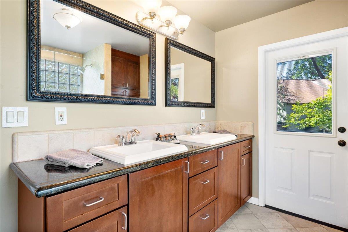 Detail Gallery Image 17 of 45 For 11 Eureka Canyon Rd, Corralitos,  CA 95076 - 3 Beds | 2 Baths