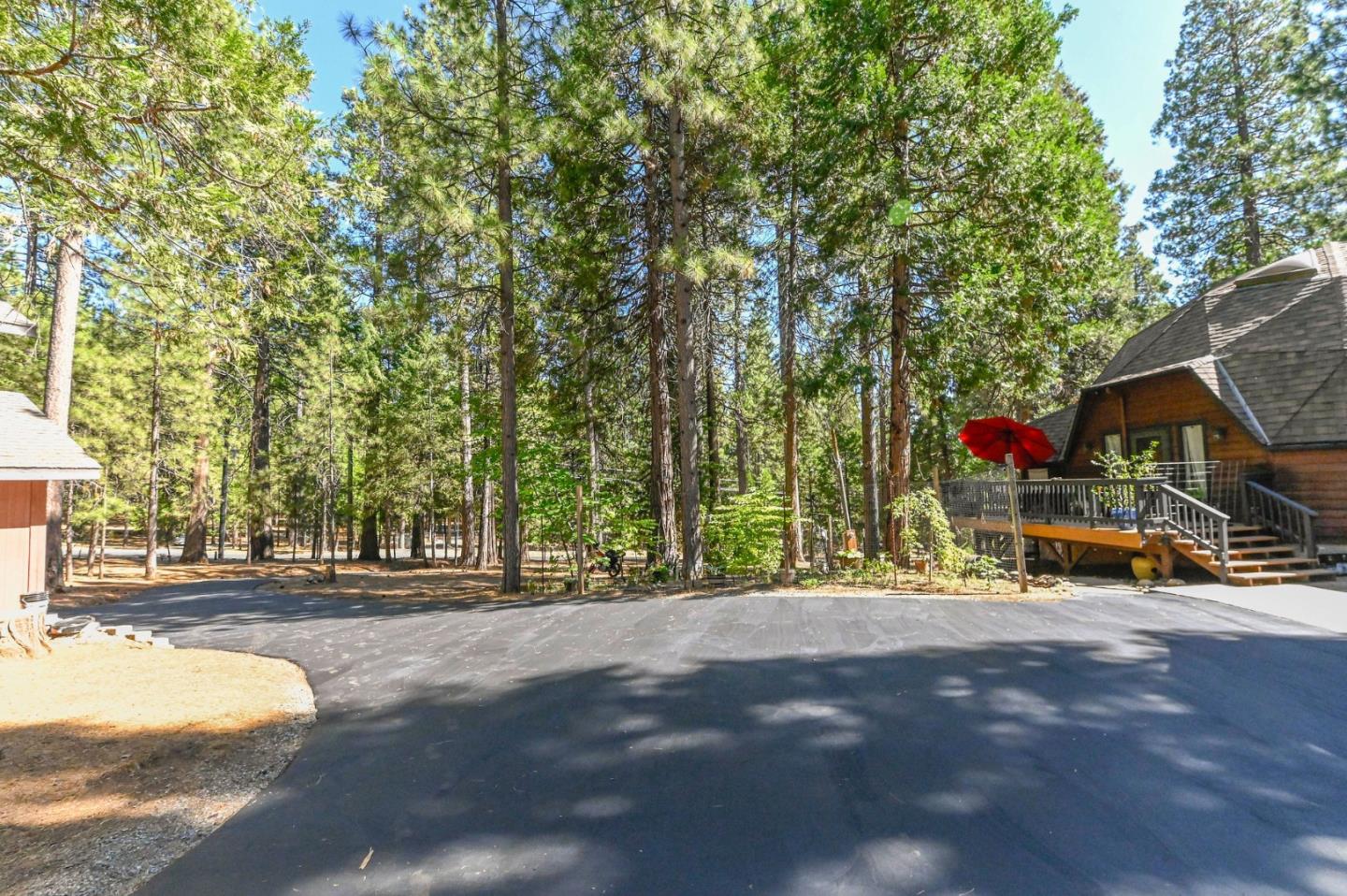 Detail Gallery Image 3 of 91 For 20175 Pine Dr, Pioneer,  CA 95666 - 3 Beds | 2 Baths