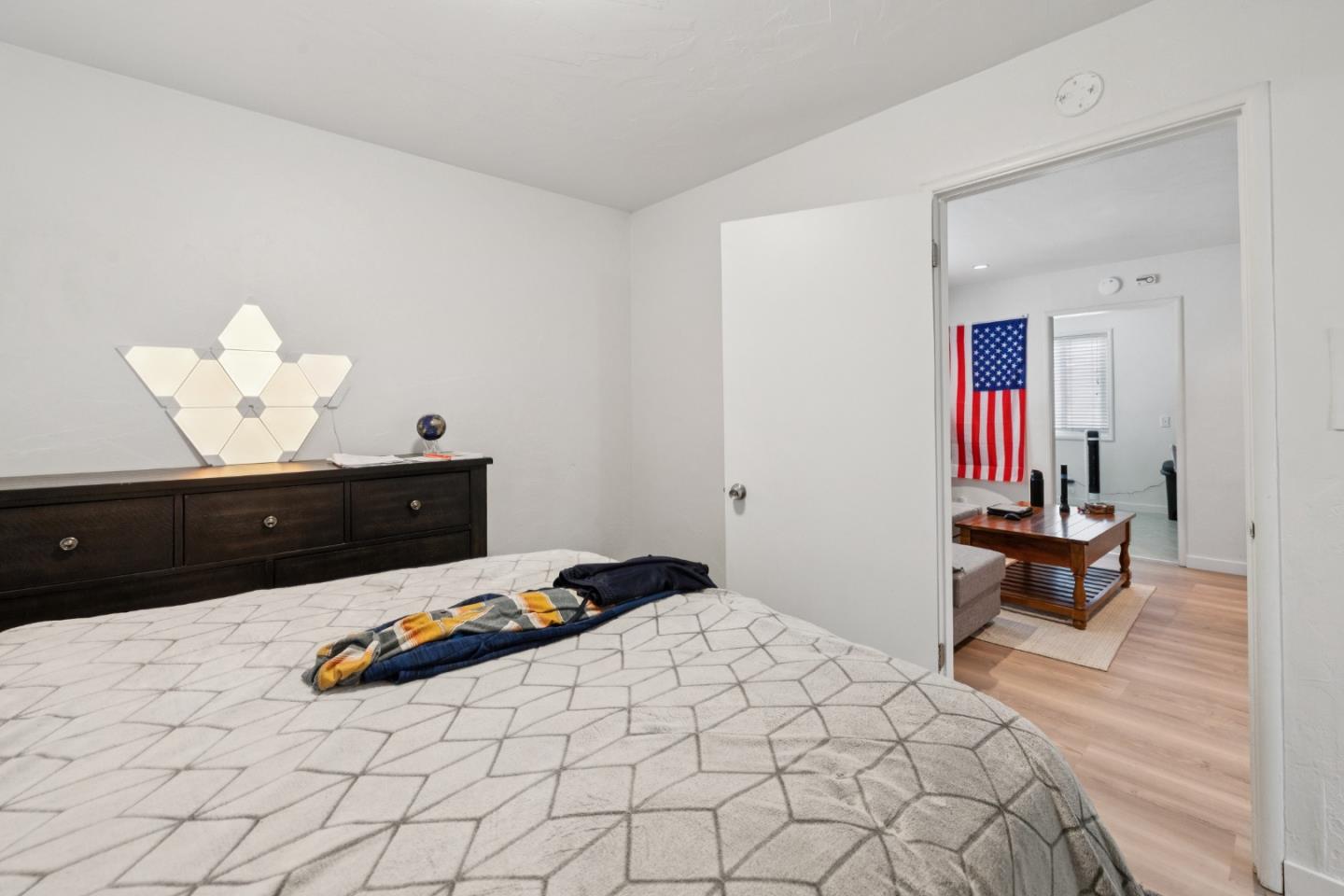 Detail Gallery Image 18 of 55 For 1140 El Camino Real, Burlingame,  CA 94010 - – Beds | – Baths