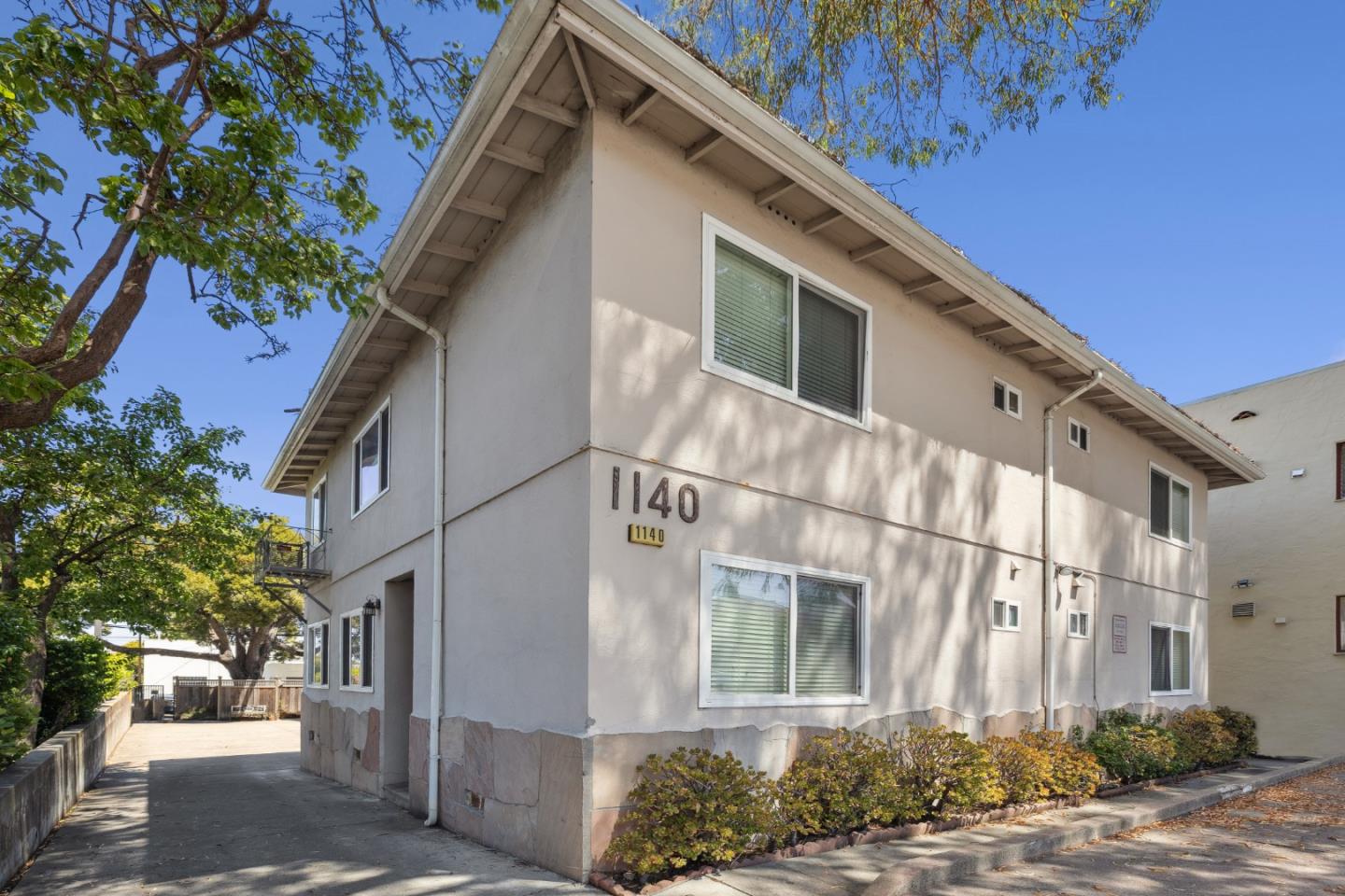 Detail Gallery Image 4 of 55 For 1140 El Camino Real, Burlingame,  CA 94010 - – Beds | – Baths