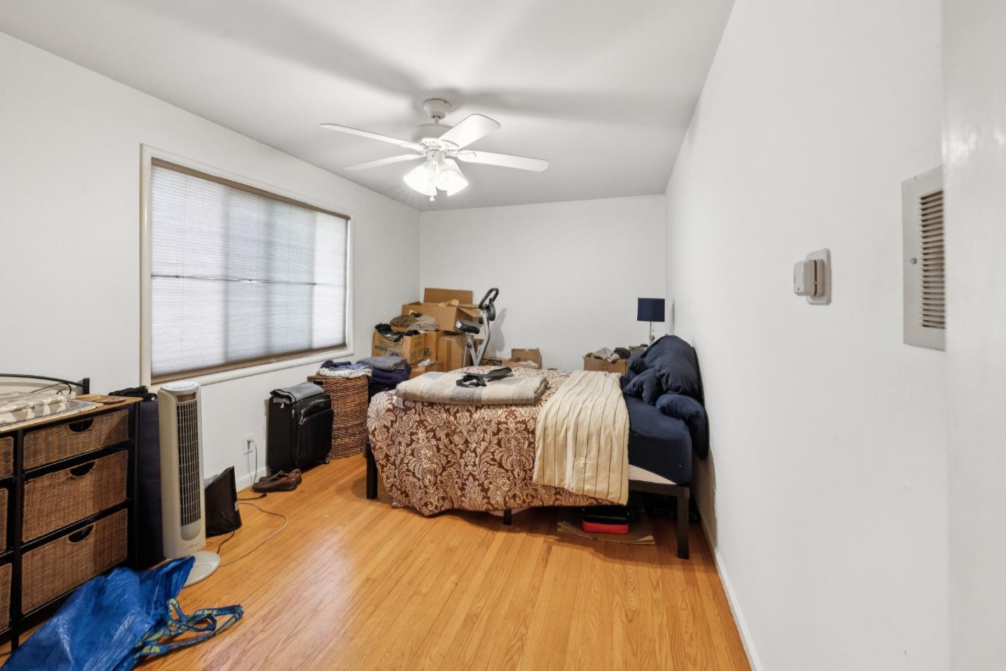 Detail Gallery Image 50 of 55 For 1140 El Camino Real, Burlingame,  CA 94010 - – Beds | – Baths