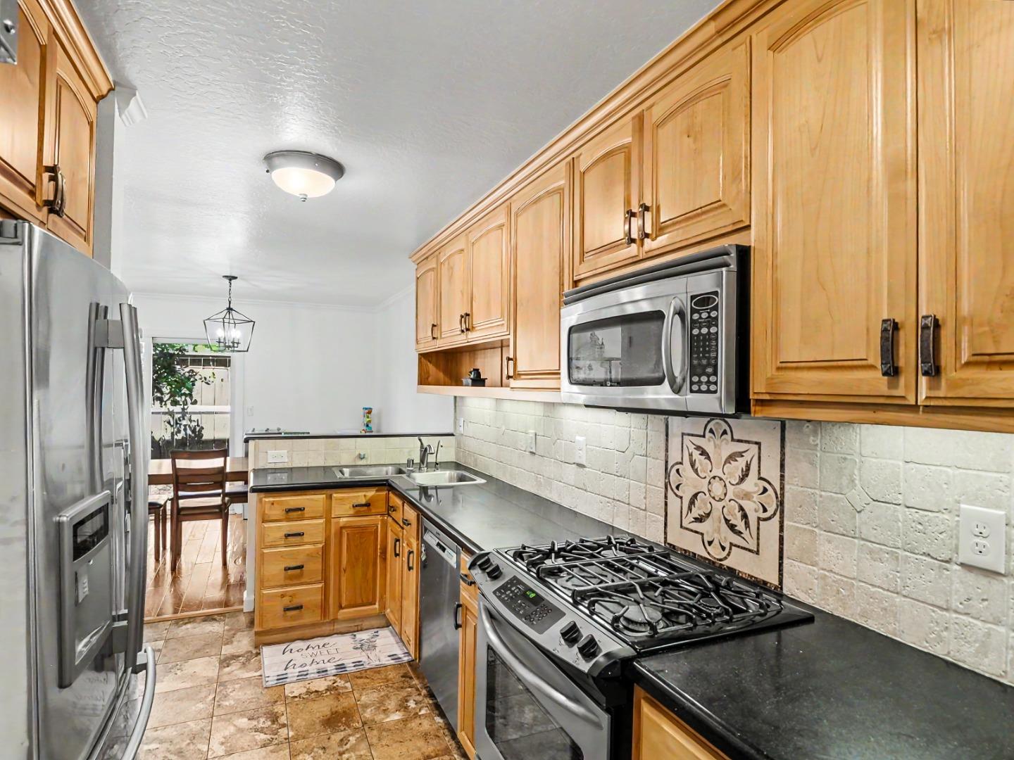 1310 Primavera ST 109, Salinas, CA 93901, Photo 6