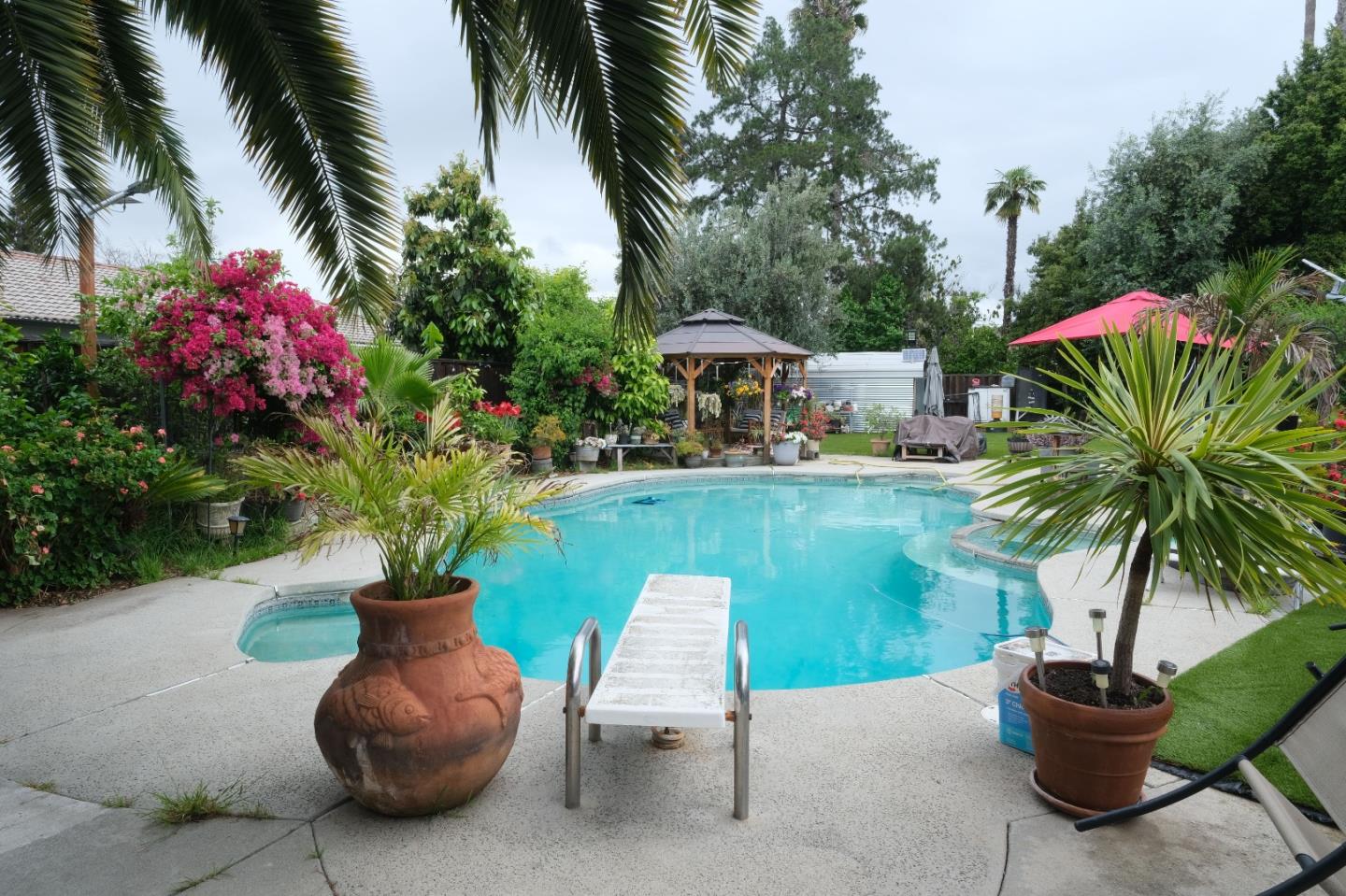 Detail Gallery Image 26 of 42 For 5076 Cineraria Ct, San Jose,  CA 95111 - 4 Beds | 2/1 Baths