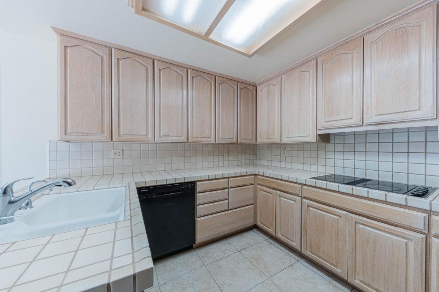 Detail Gallery Image 14 of 36 For 17967 Berta Canyon Rd, Salinas,  CA 93907 - 4 Beds | 3 Baths