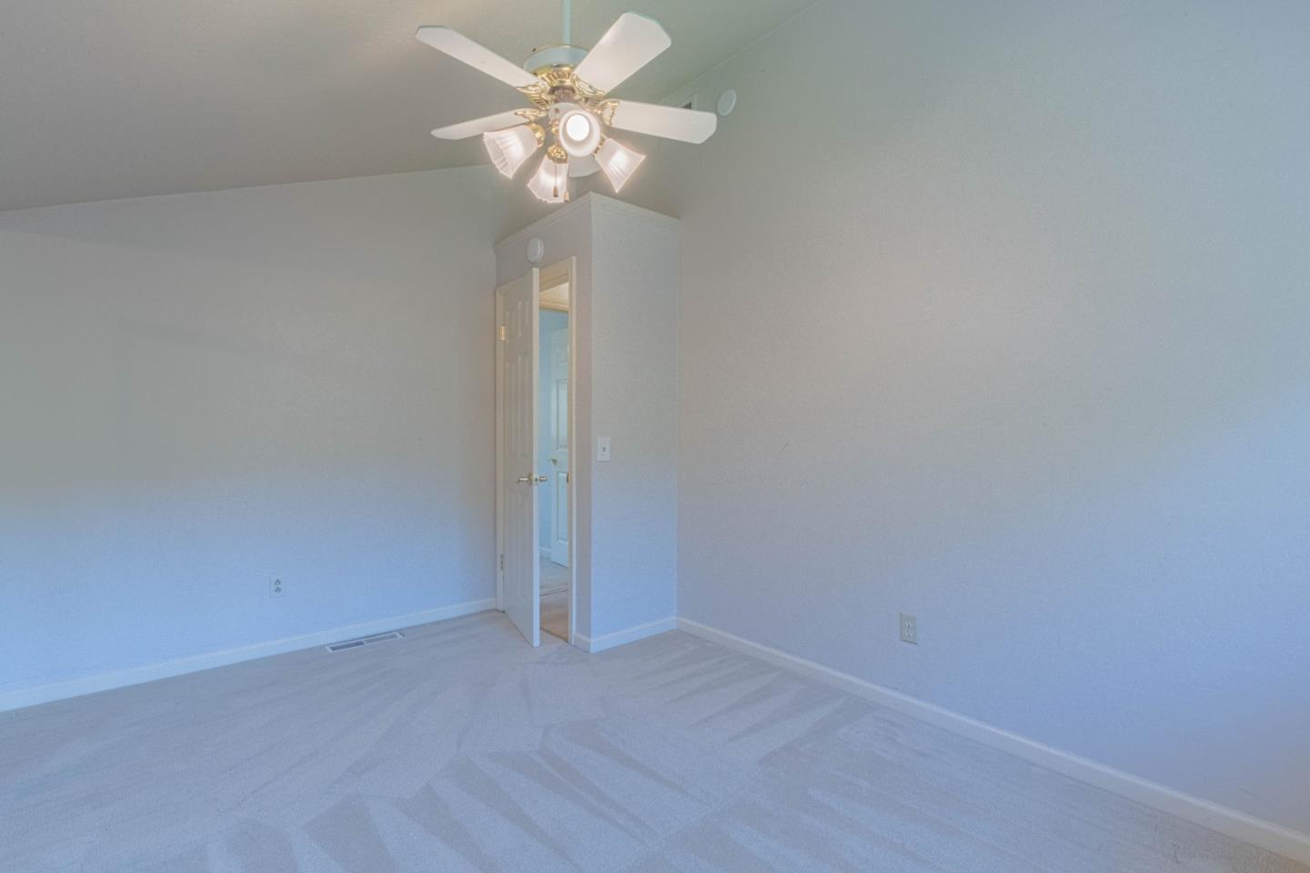 Detail Gallery Image 27 of 36 For 17967 Berta Canyon Rd, Salinas,  CA 93907 - 4 Beds | 3 Baths