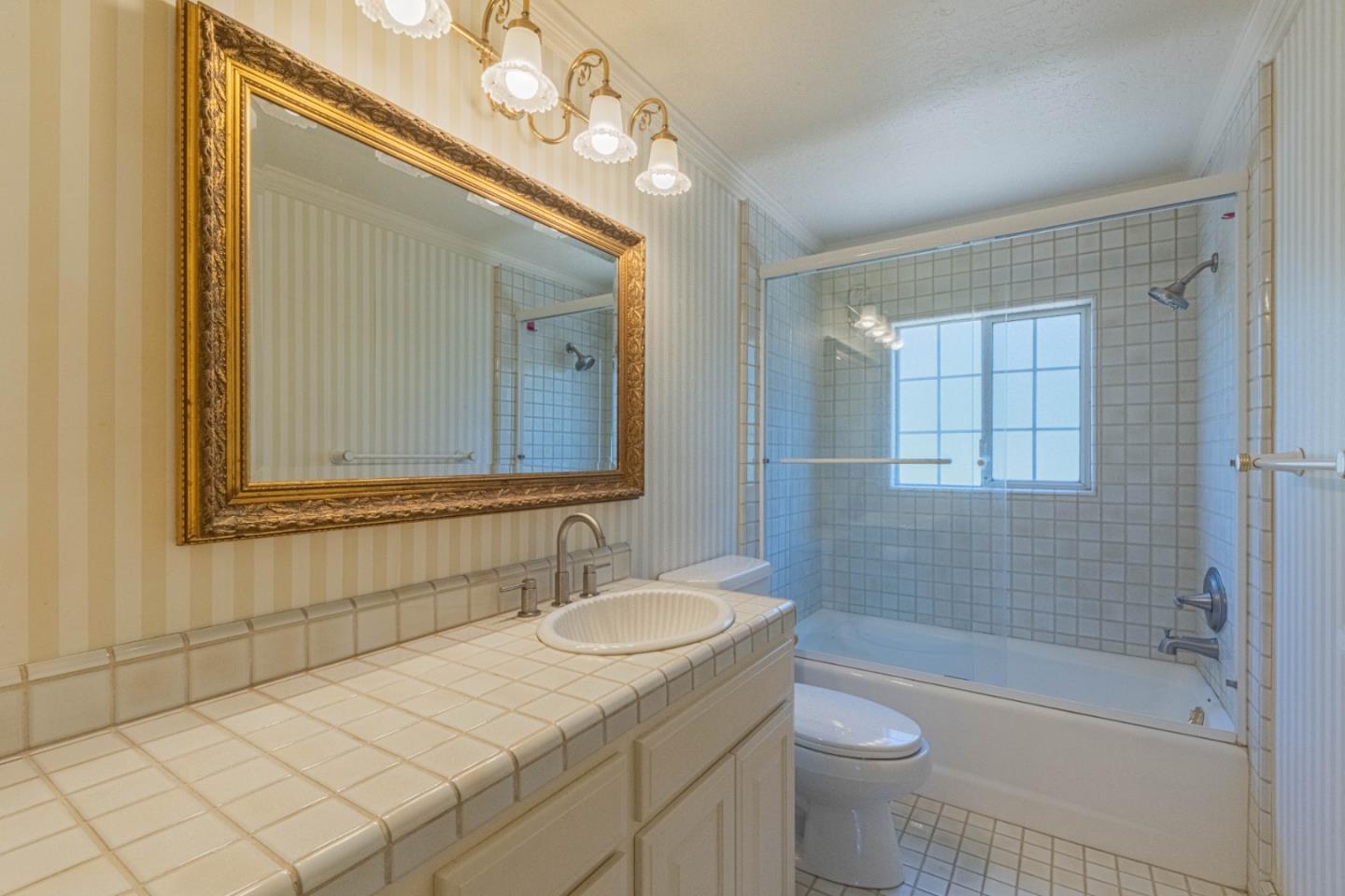 Detail Gallery Image 29 of 36 For 17967 Berta Canyon Rd, Salinas,  CA 93907 - 4 Beds | 3 Baths