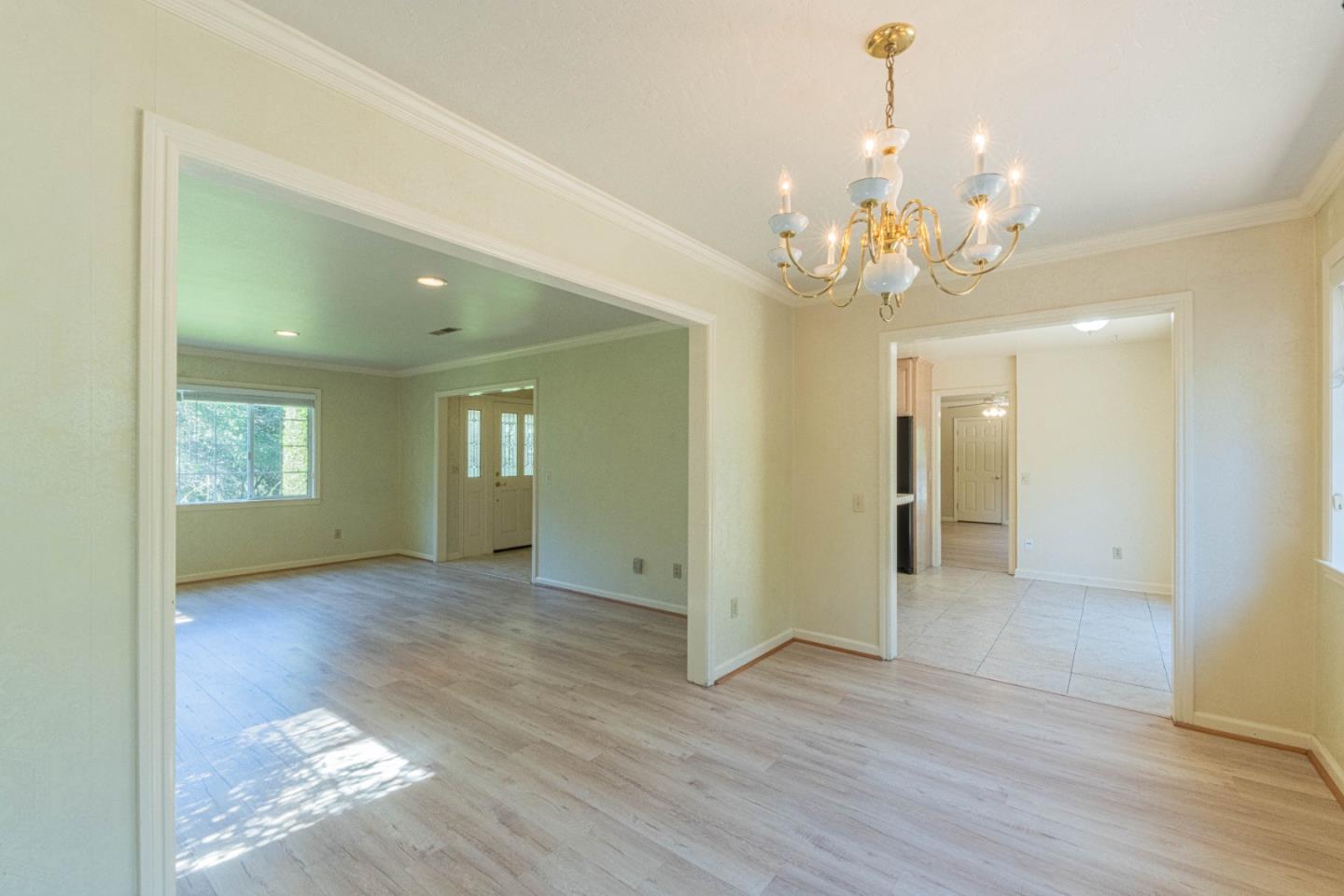 Detail Gallery Image 9 of 36 For 17967 Berta Canyon Rd, Salinas,  CA 93907 - 4 Beds | 3 Baths