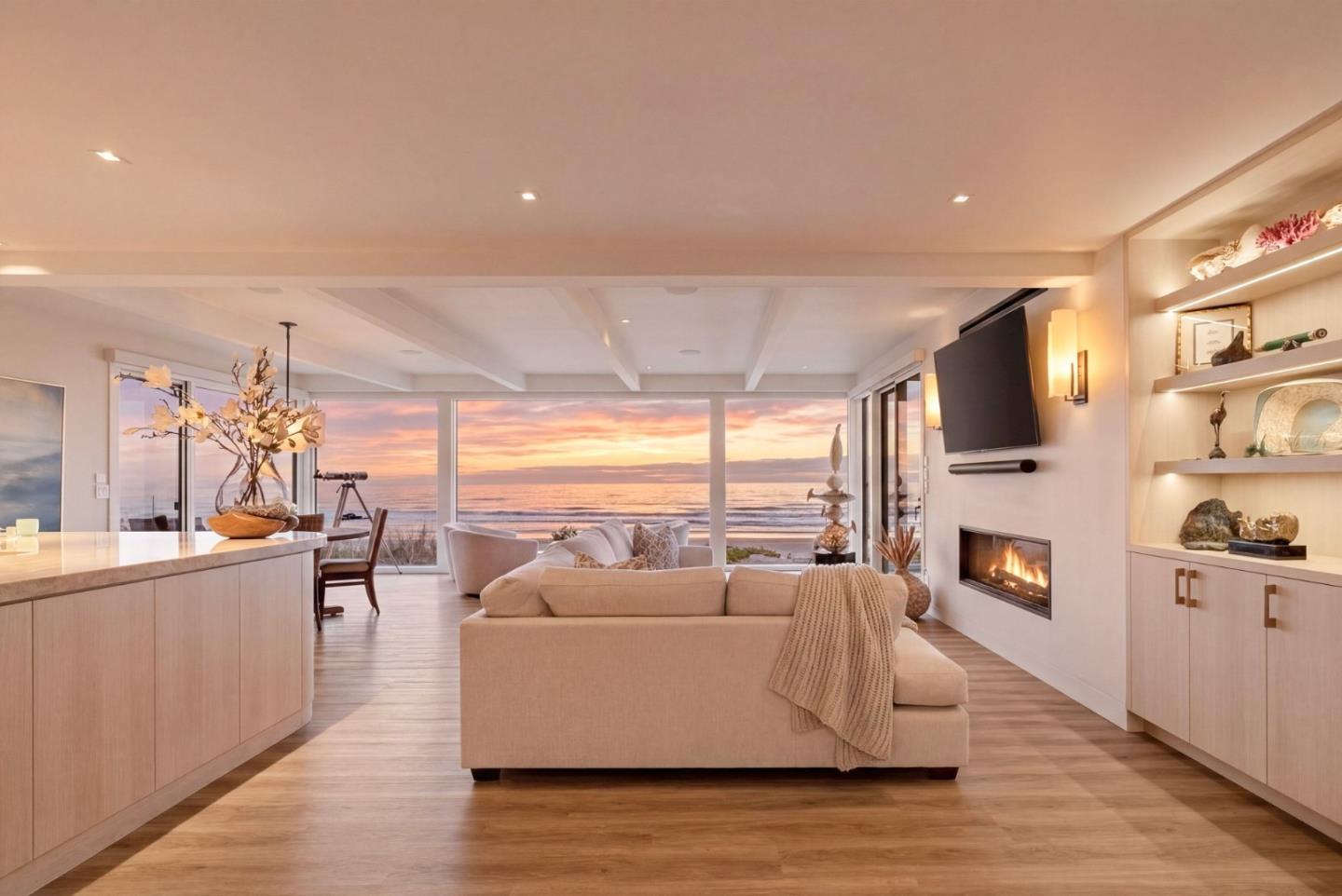 Detail Gallery Image 4 of 98 For 95 Cormorant Way, Watsonville,  CA 95076 - 3 Beds | 2 Baths