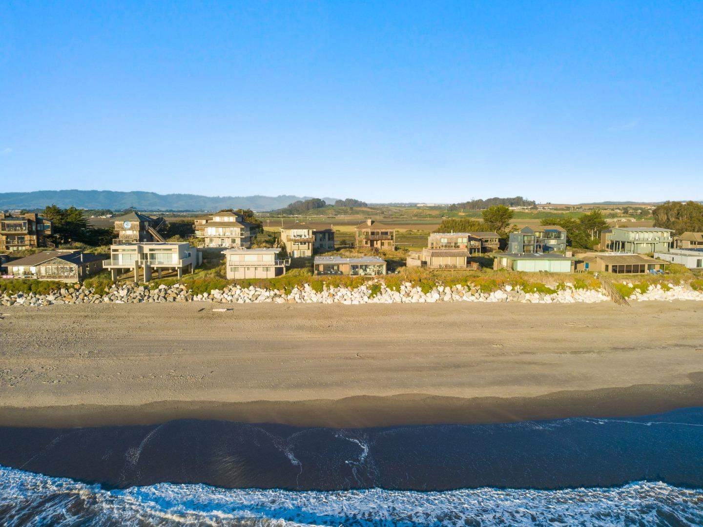 Detail Gallery Image 85 of 98 For 95 Cormorant Way, Watsonville,  CA 95076 - 3 Beds | 2 Baths