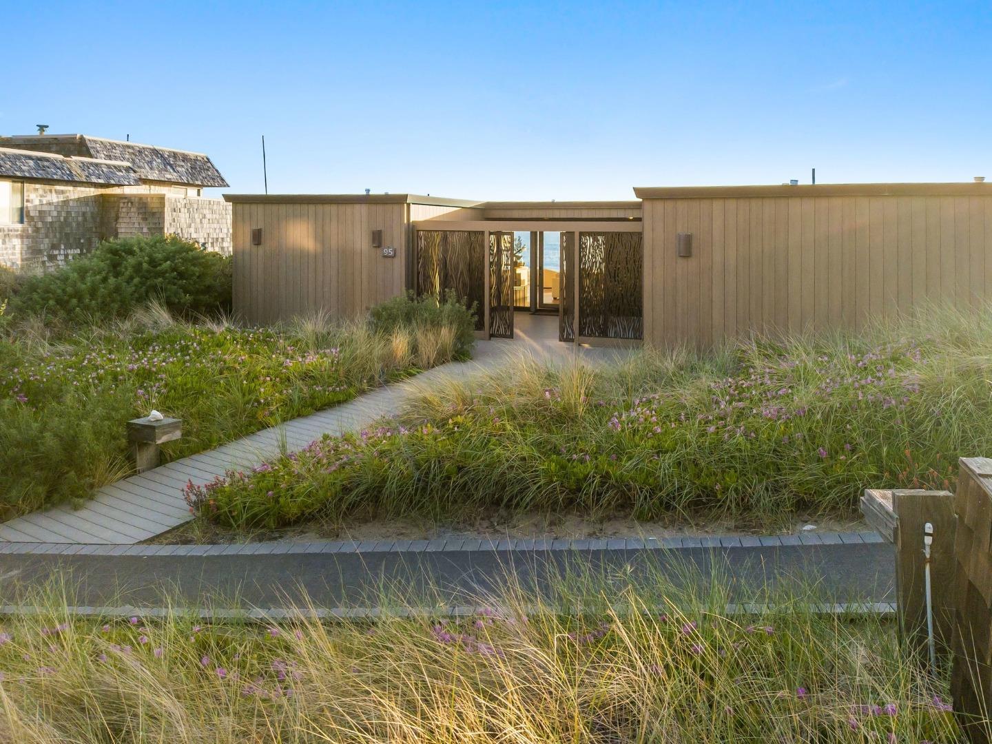 Detail Gallery Image 90 of 98 For 95 Cormorant Way, Watsonville,  CA 95076 - 3 Beds | 2 Baths