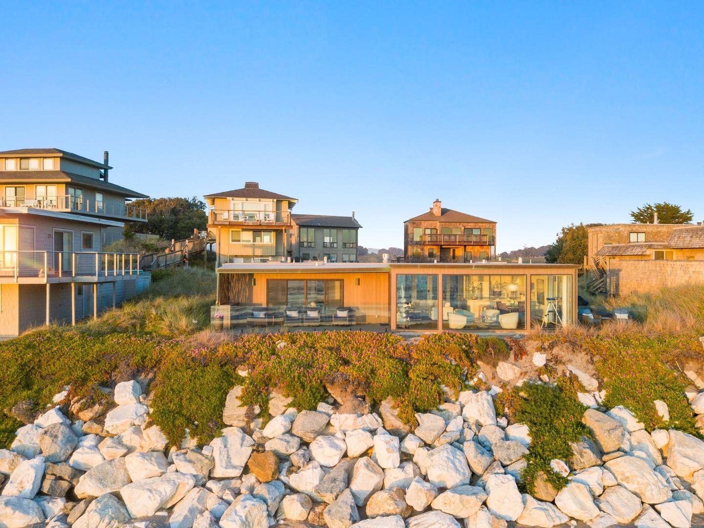 Detail Gallery Image 94 of 98 For 95 Cormorant Way, Watsonville,  CA 95076 - 3 Beds | 2 Baths