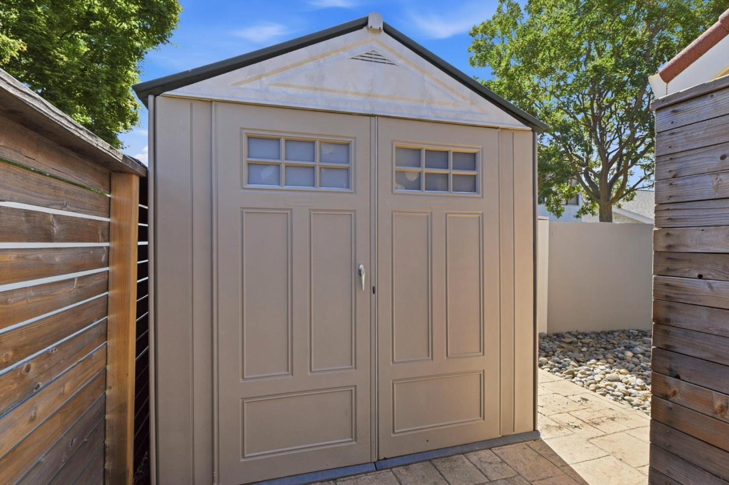 Detail Gallery Image 36 of 38 For 2372 Apsis Ct, San Jose,  CA 95124 - 3 Beds | 2 Baths