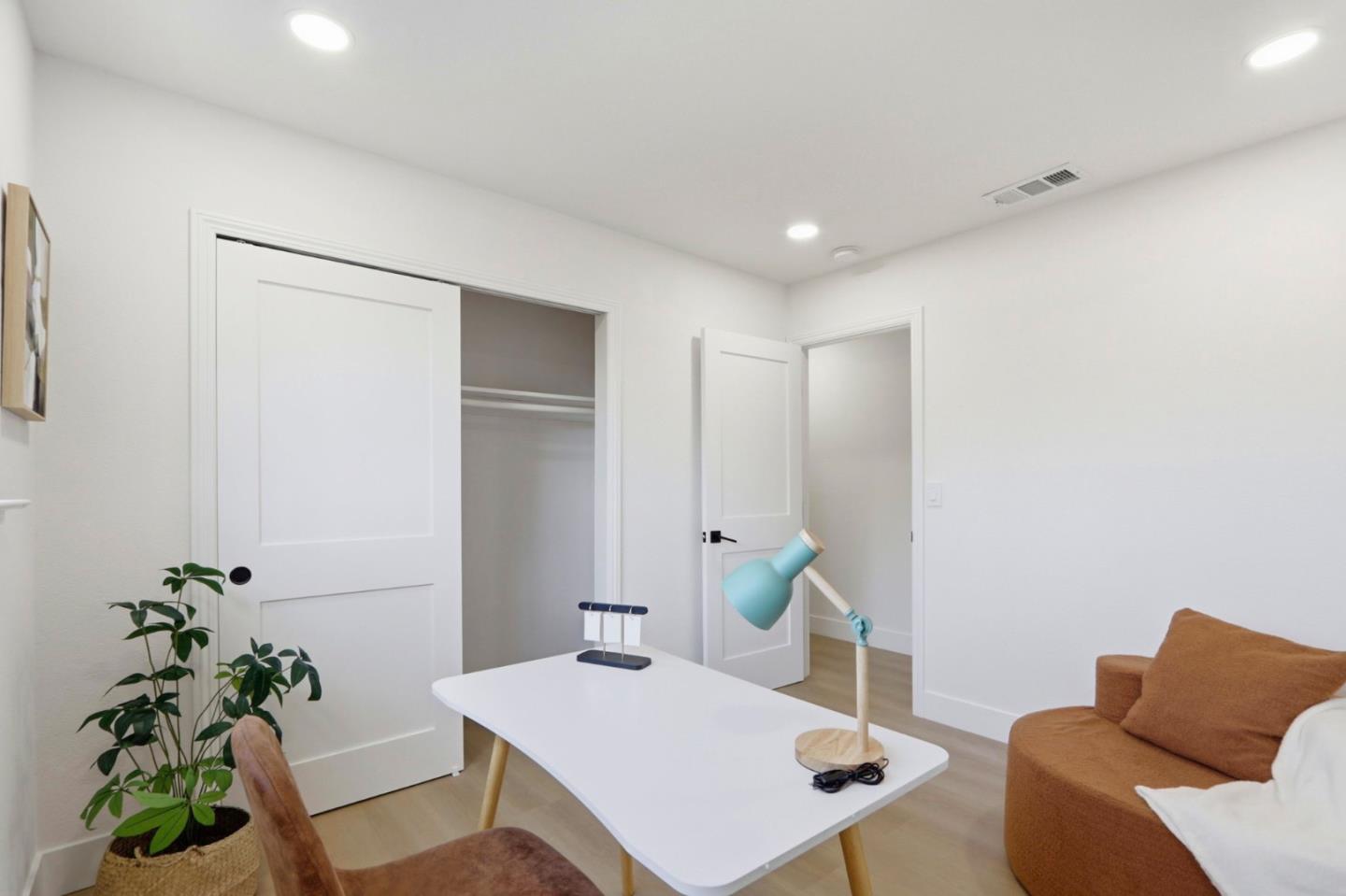 Detail Gallery Image 13 of 28 For 321 Mccovey Ln, San Jose,  CA 95127 - 3 Beds | 2 Baths