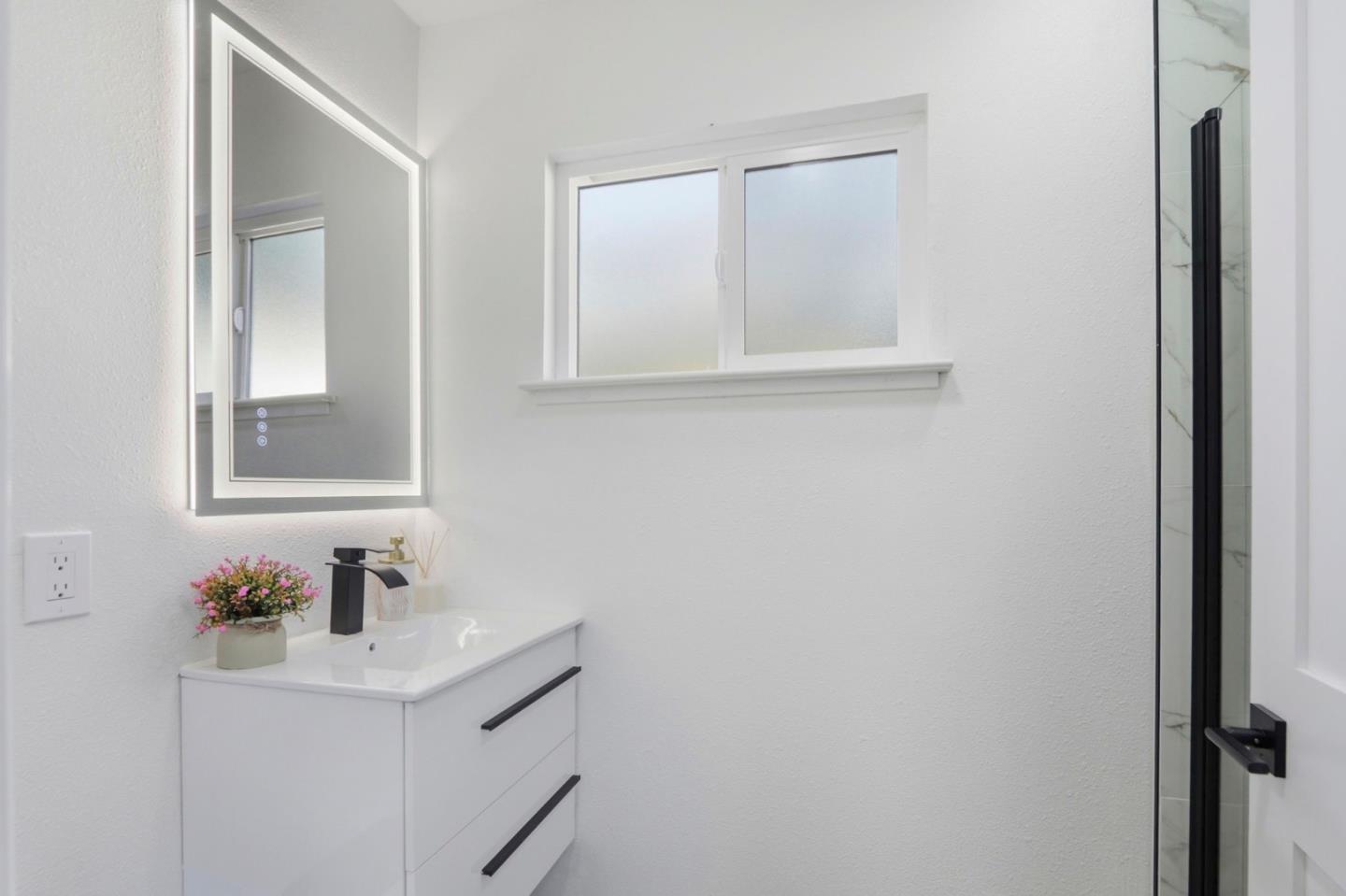 Detail Gallery Image 19 of 28 For 321 Mccovey Ln, San Jose,  CA 95127 - 3 Beds | 2 Baths