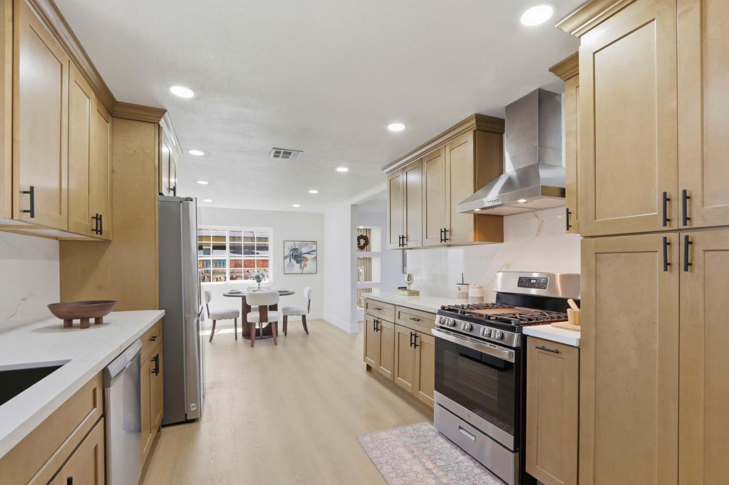 Detail Gallery Image 7 of 28 For 321 Mccovey Ln, San Jose,  CA 95127 - 3 Beds | 2 Baths