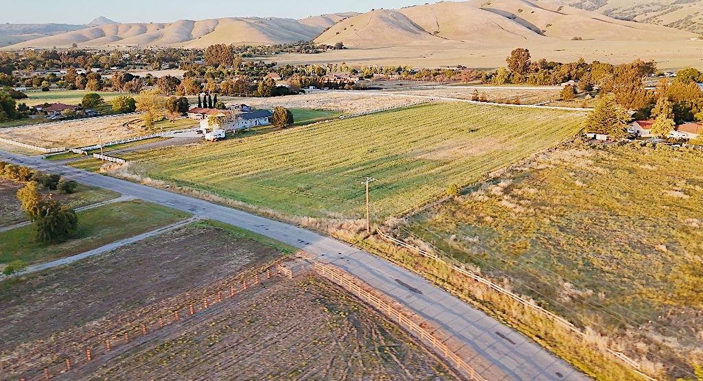 Detail Gallery Image 2 of 7 For 0 Dooling Rd, Hollister,  CA 95023 - – Beds | – Baths