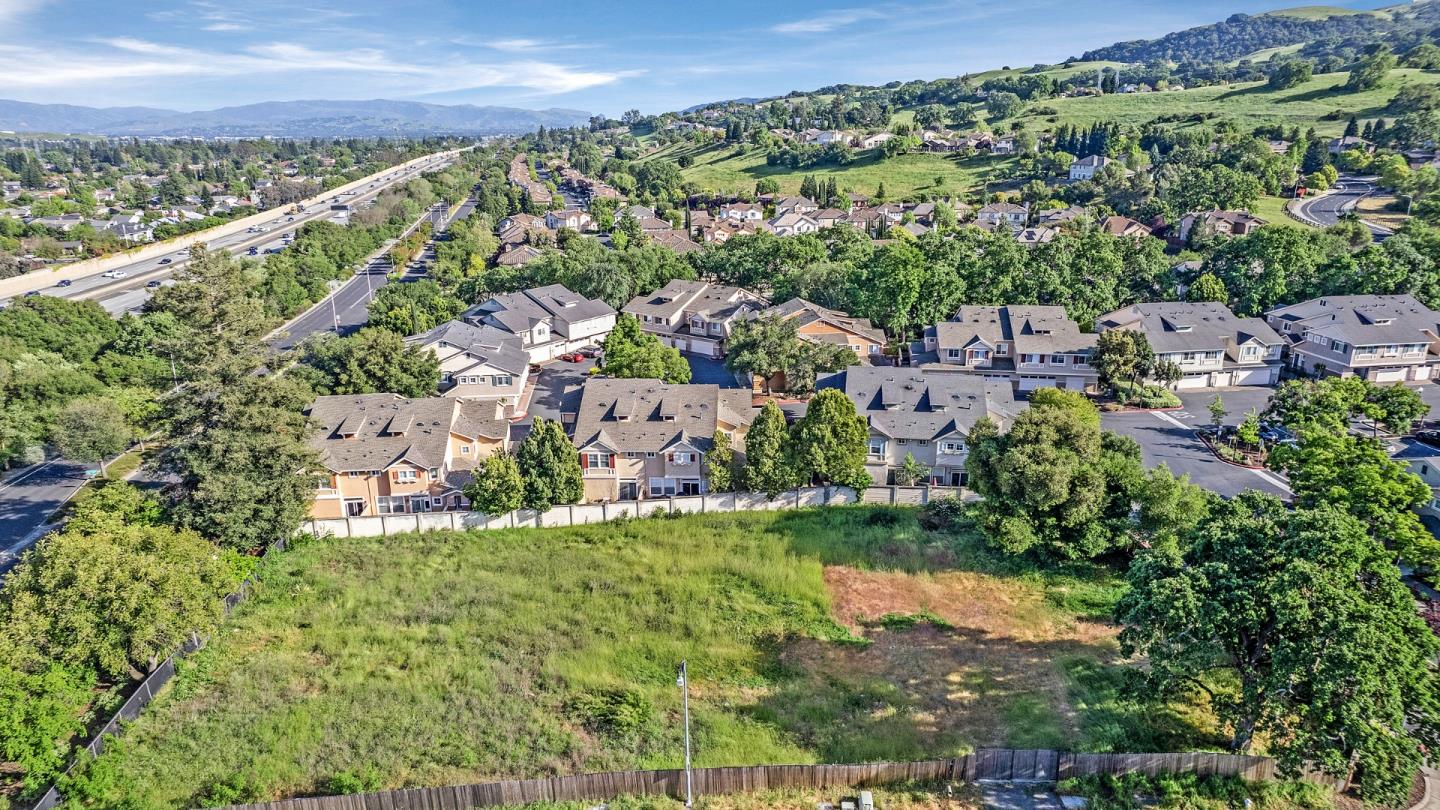 Detail Gallery Image 14 of 28 For 19251 San Ramon Valley Blvd, San Ramon,  CA 94583 - – Beds | – Baths