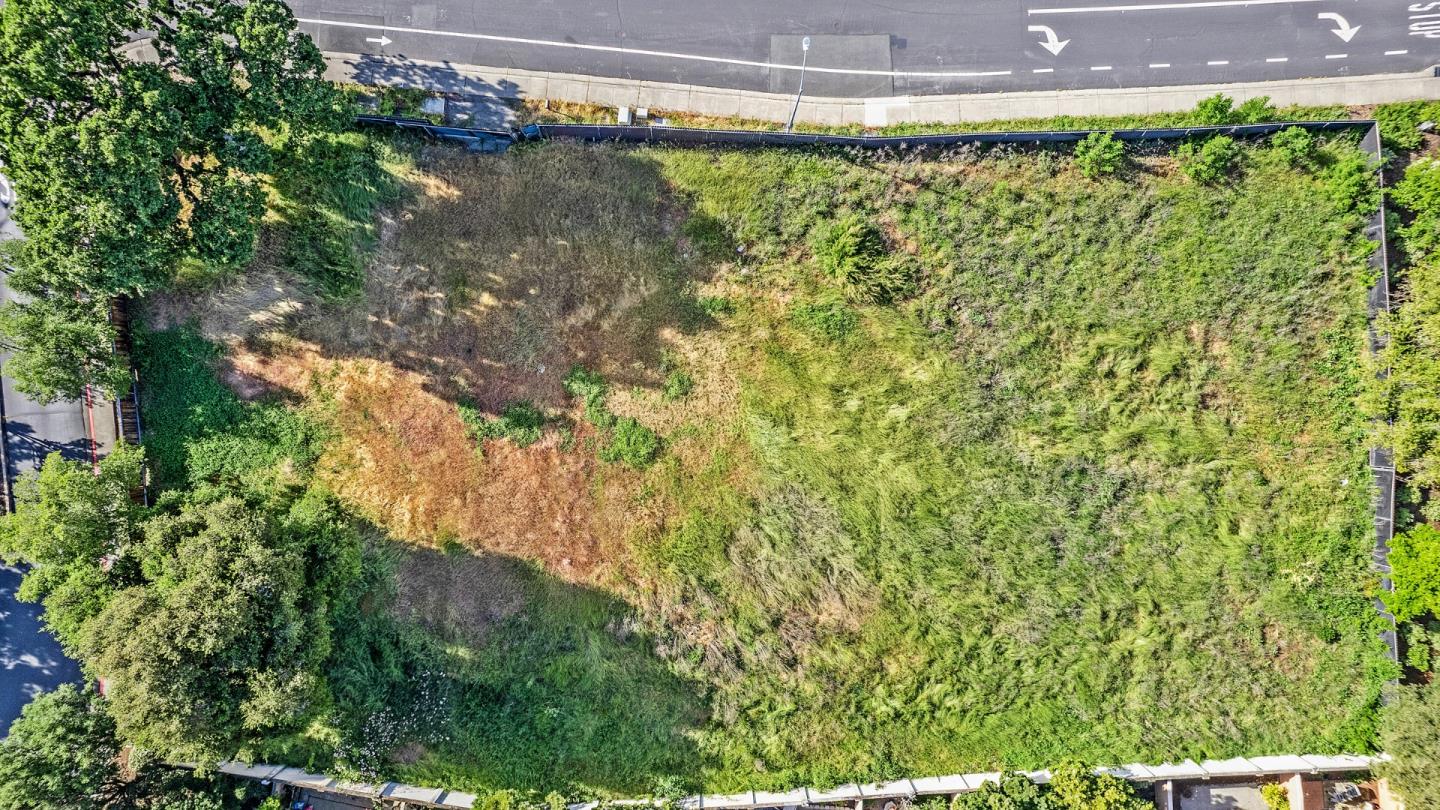 Detail Gallery Image 15 of 28 For 19251 San Ramon Valley Blvd, San Ramon,  CA 94583 - – Beds | – Baths