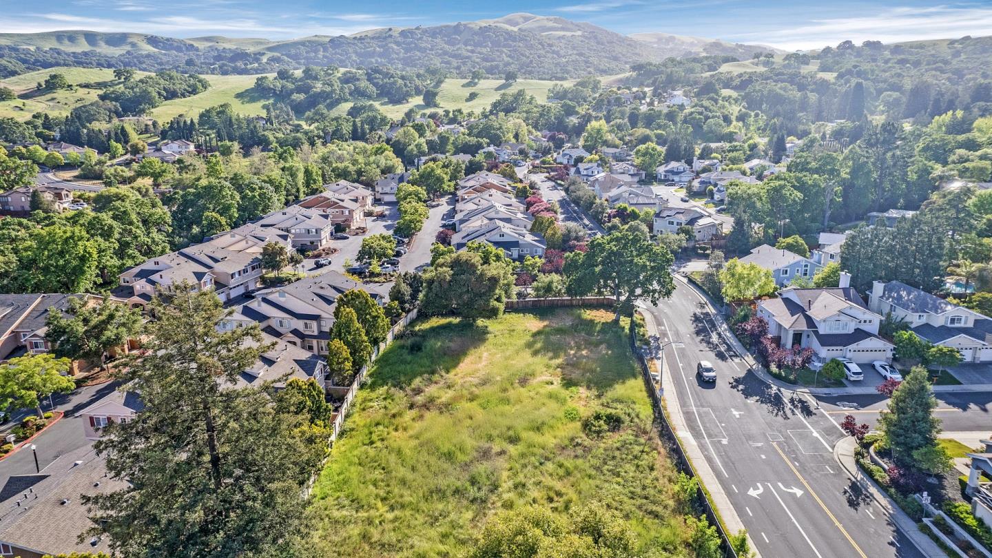 Detail Gallery Image 23 of 28 For 19251 San Ramon Valley Blvd, San Ramon,  CA 94583 - – Beds | – Baths