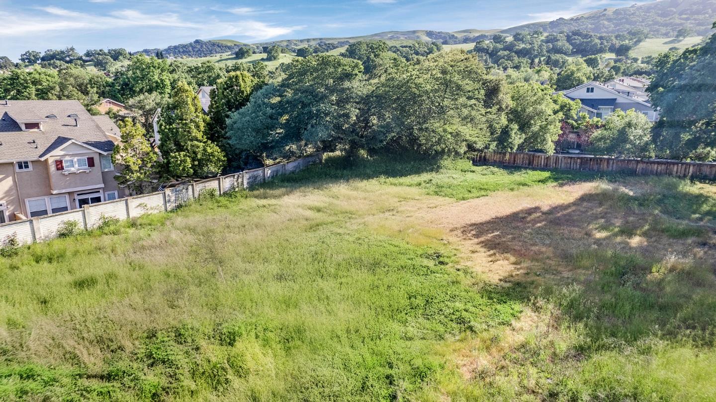 Detail Gallery Image 25 of 28 For 19251 San Ramon Valley Blvd, San Ramon,  CA 94583 - – Beds | – Baths